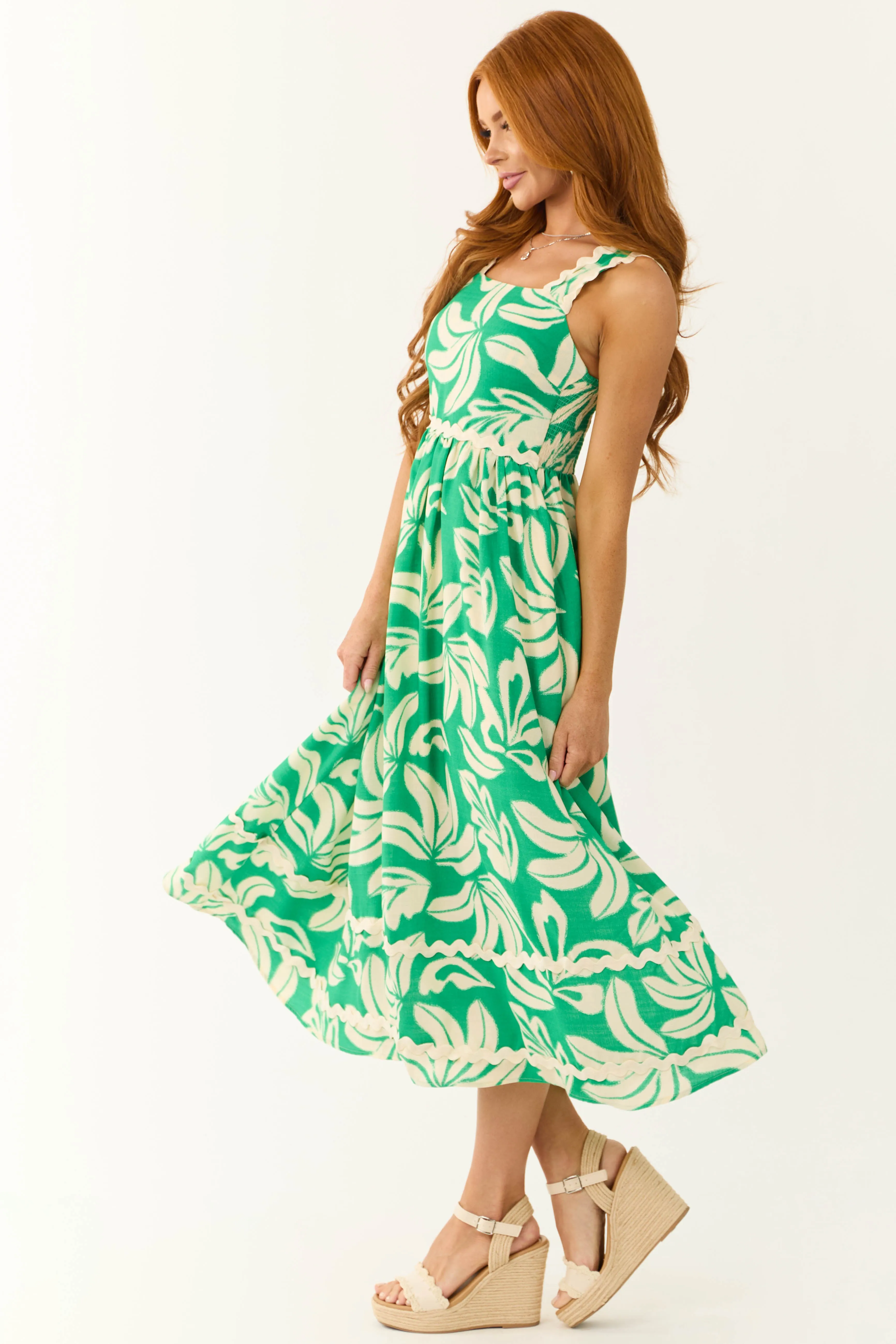 Kelly Green and Cream Tropical Leaf Print Midi Dress sold by Lime Lush product image thumbnail 5