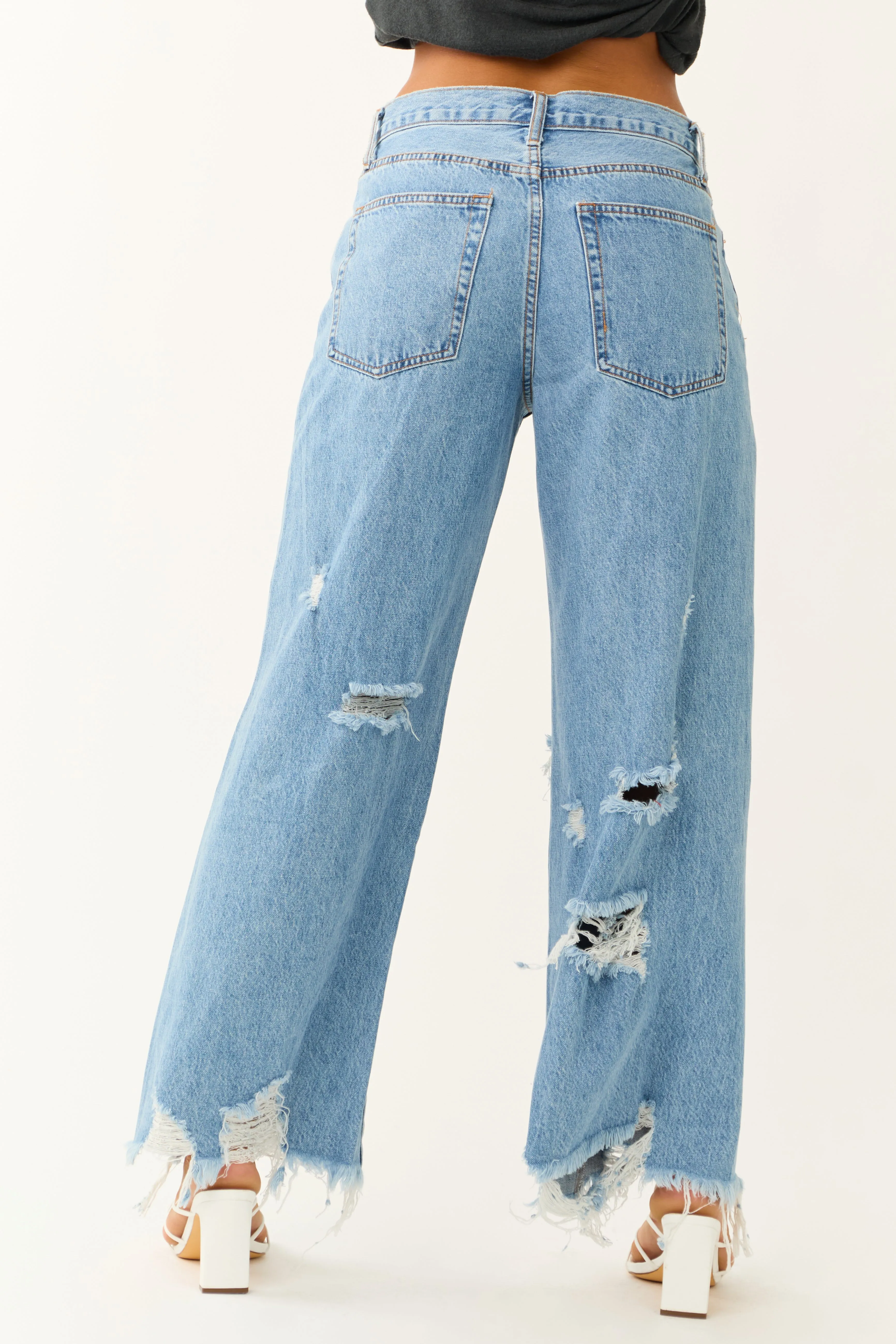Signature8 Medium Wash Distressed Wide Leg Jeans sold by Lime Lush product image thumbnail 4