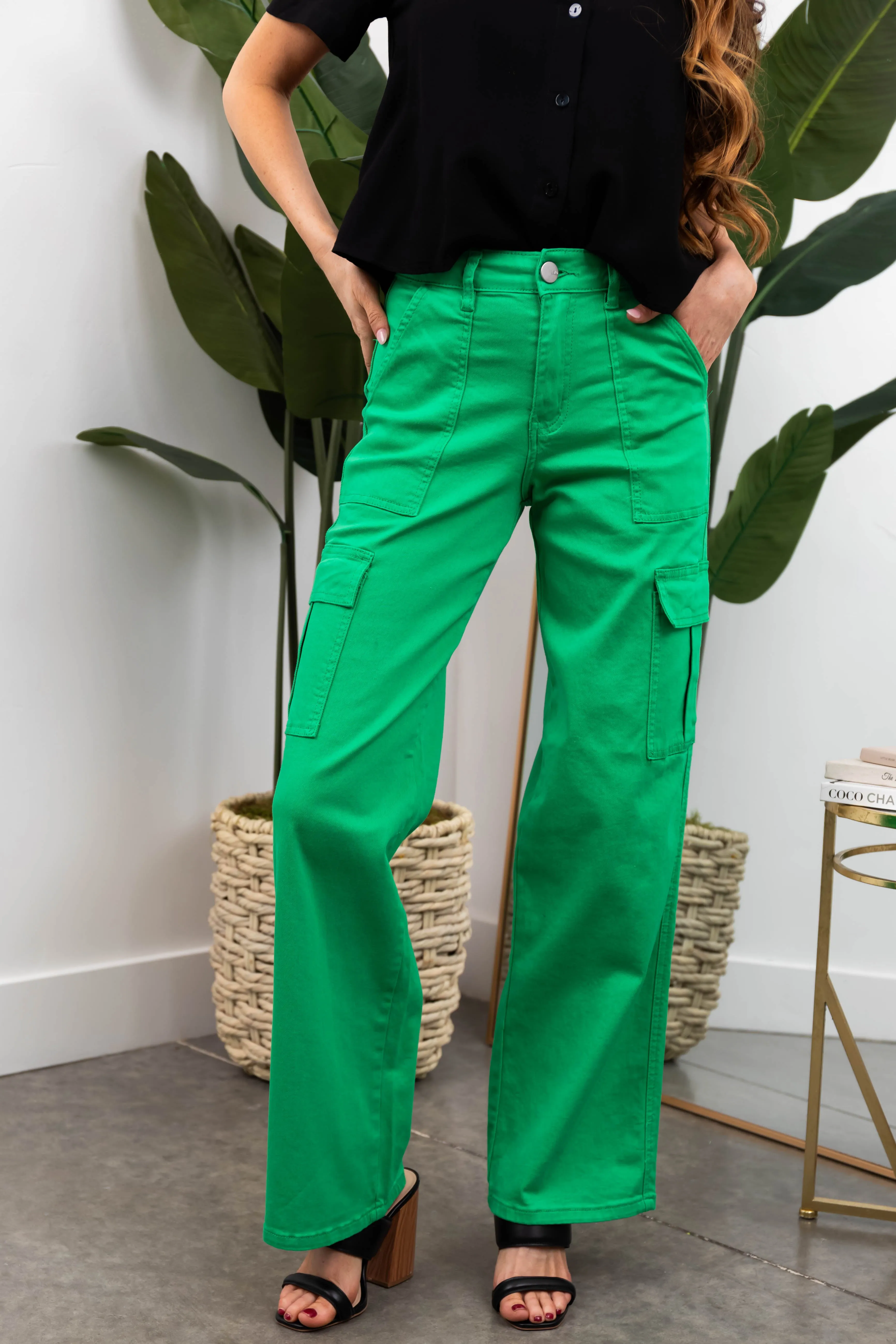 Denim Zone Kelly Green Super Stretchy Cargo Jeans sold by Lime Lush product image thumbnail 2