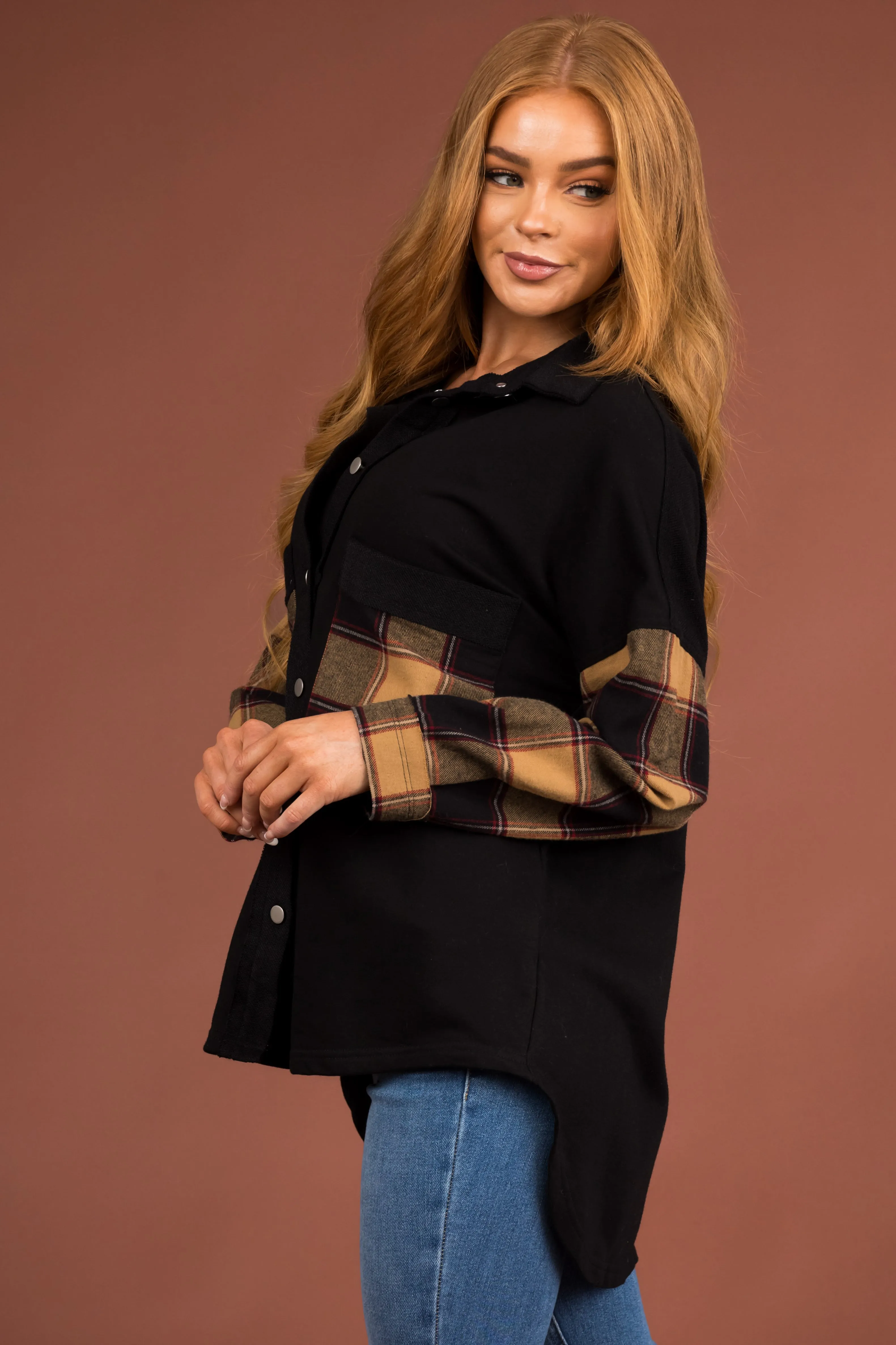Black Plaid Contrast Chest Pocket Oversized Shacket sold by Lime Lush product image thumbnail 5