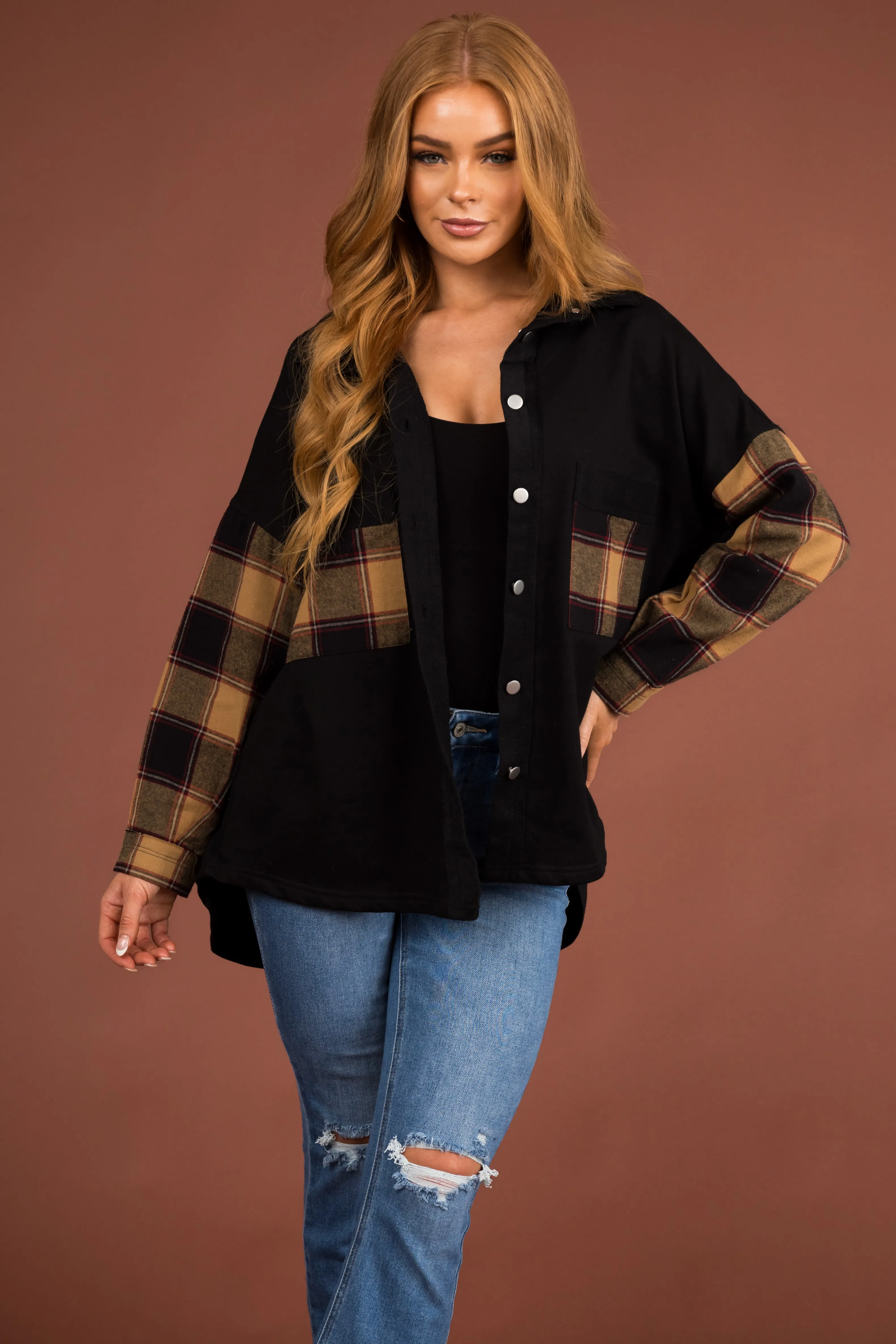 Black Plaid Contrast Chest Pocket Oversized Shacket sold by Lime Lush product image thumbnail 2