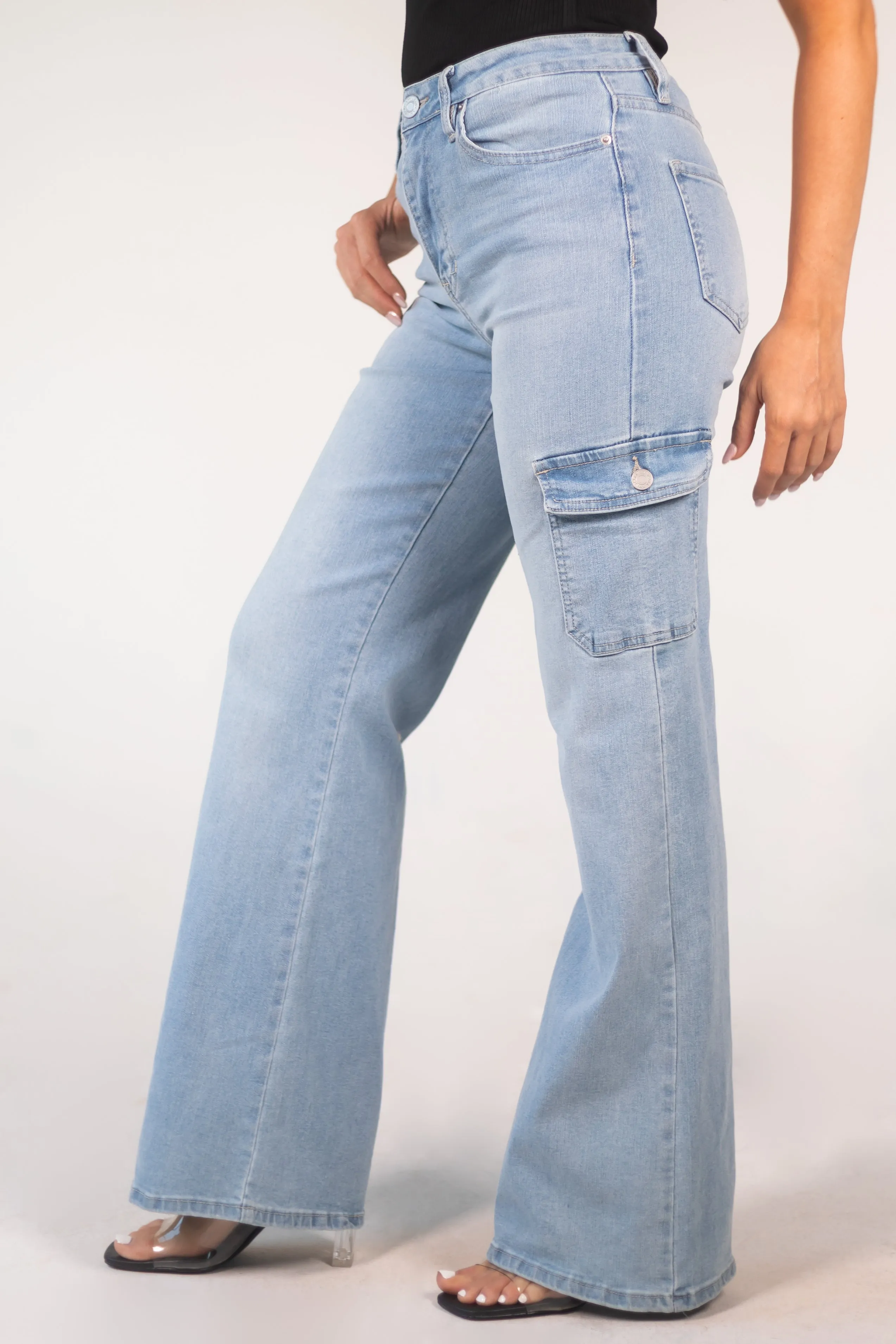 YMI Light Wash High Rise Wide Leg Cargo Jeans sold by Lime Lush product image thumbnail 3