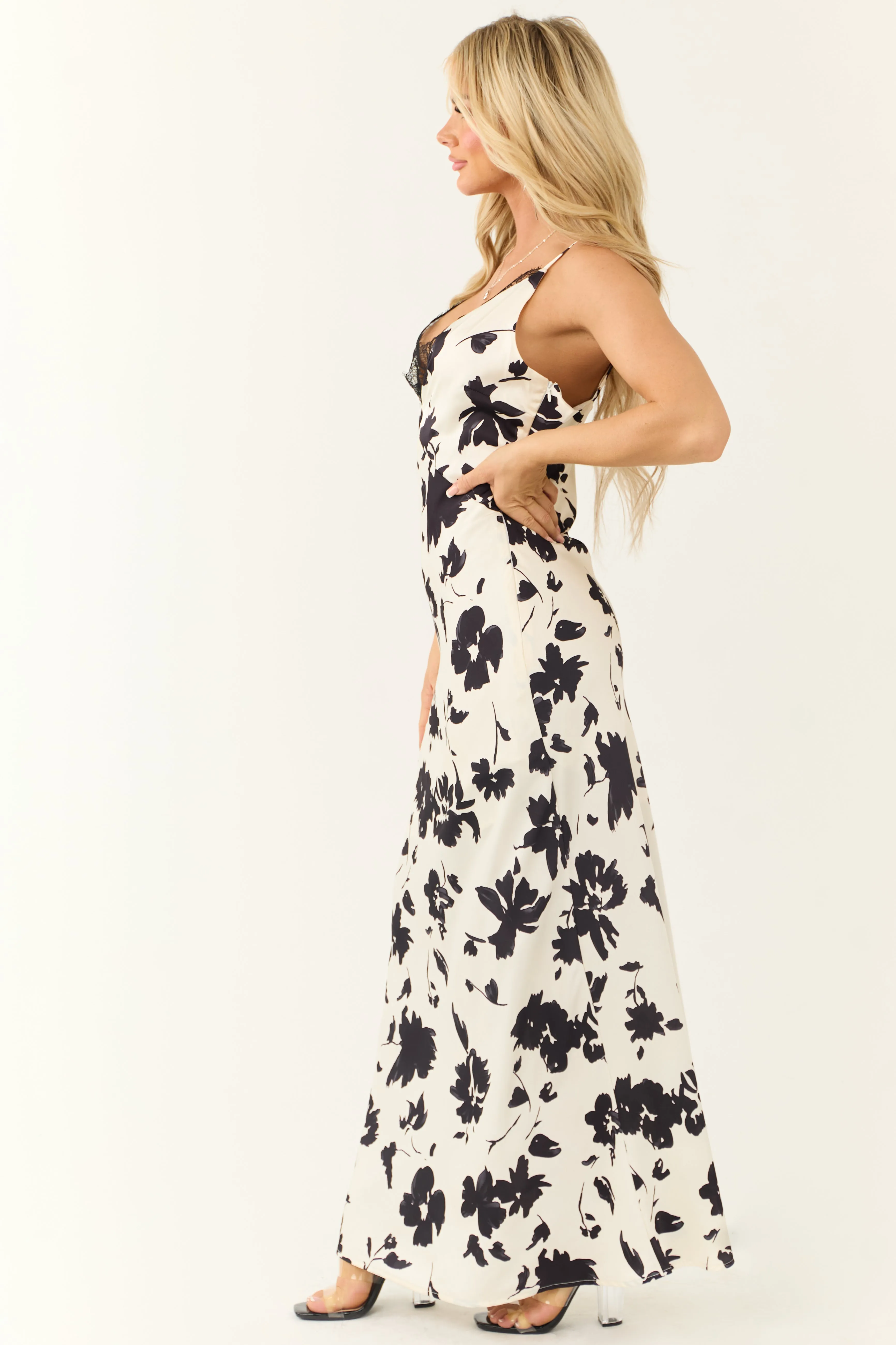 Off White and Black Floral Print Maxi Dress sold by Lime Lush product image thumbnail 5