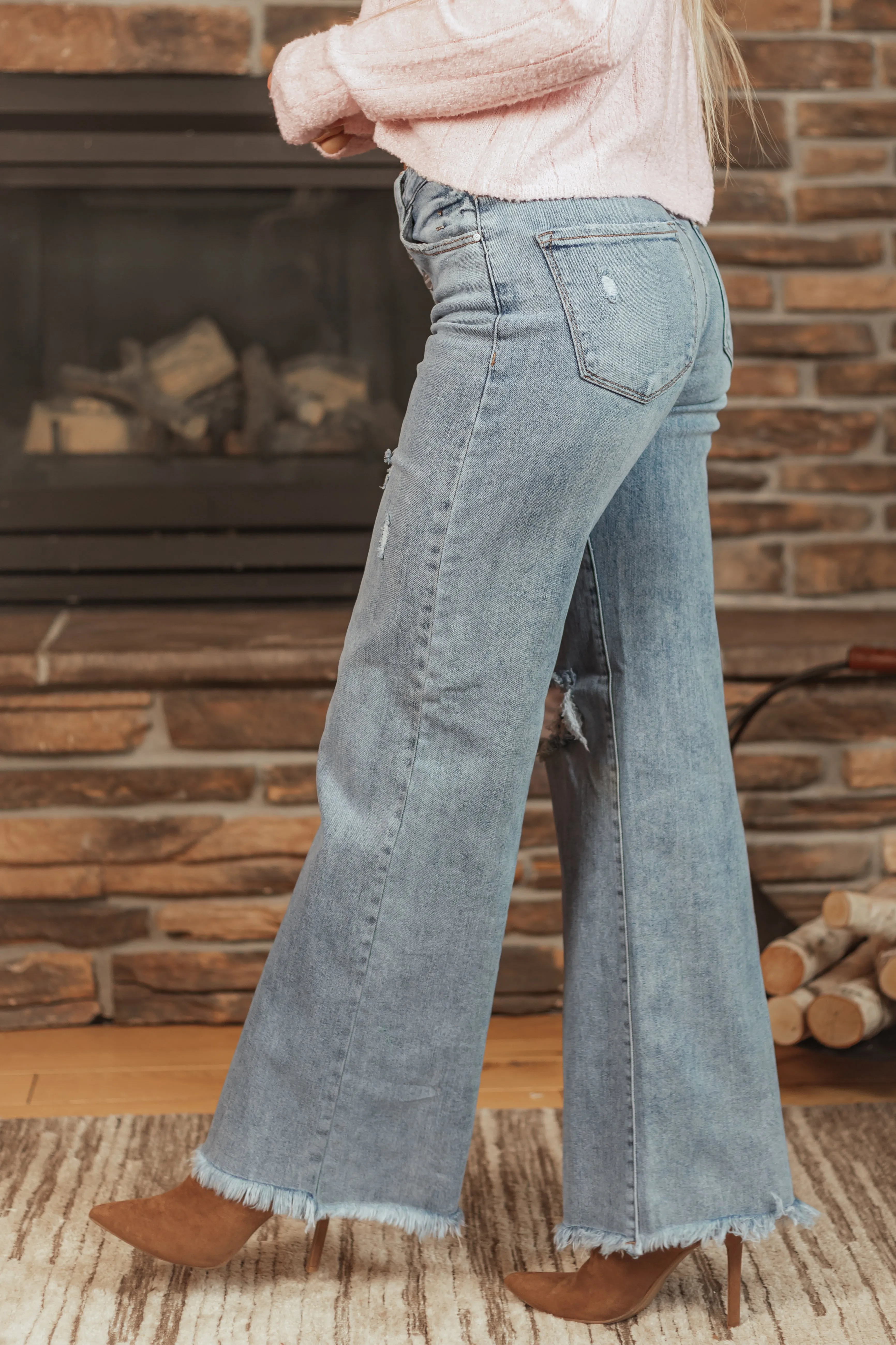Risen Medium Wash Button Fly Wide Leg Jeans sold by Lime Lush product image thumbnail 3