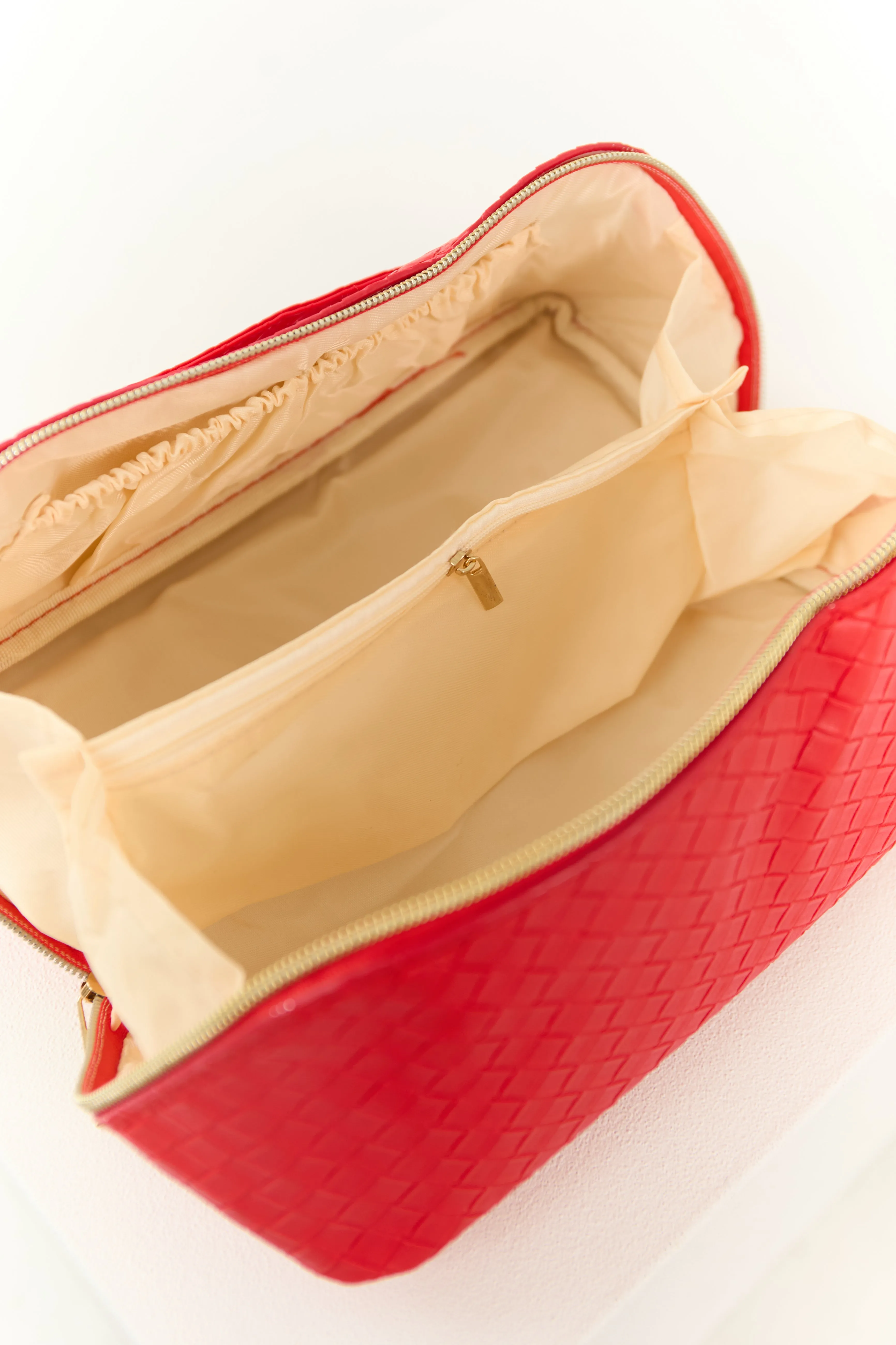 Crimson Braided Faux Leather Makeup Bag sold by Lime Lush product image thumbnail 4