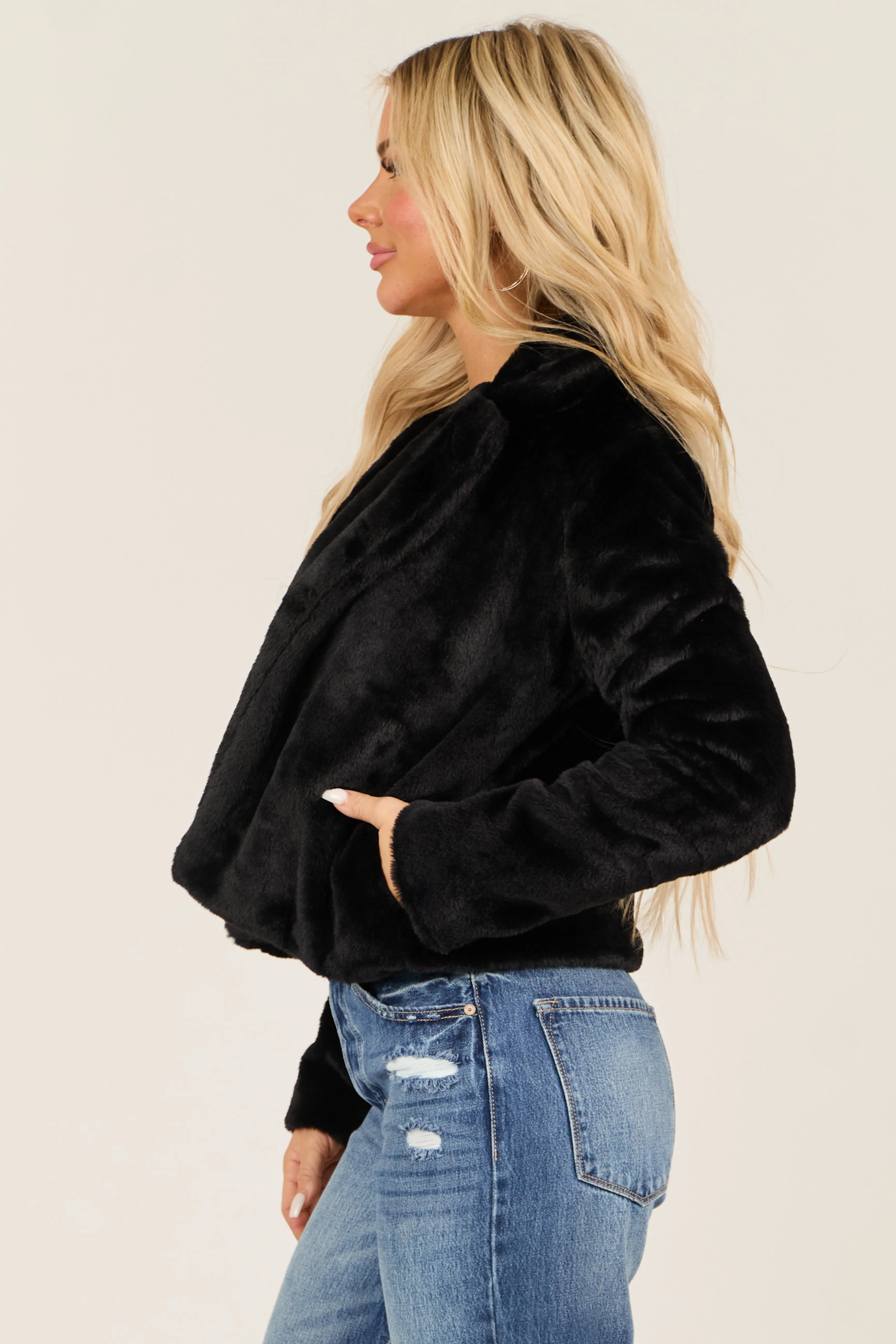 Black Faux Fur Lapel Collar Open Front Jacket sold by Lime Lush product image thumbnail 5