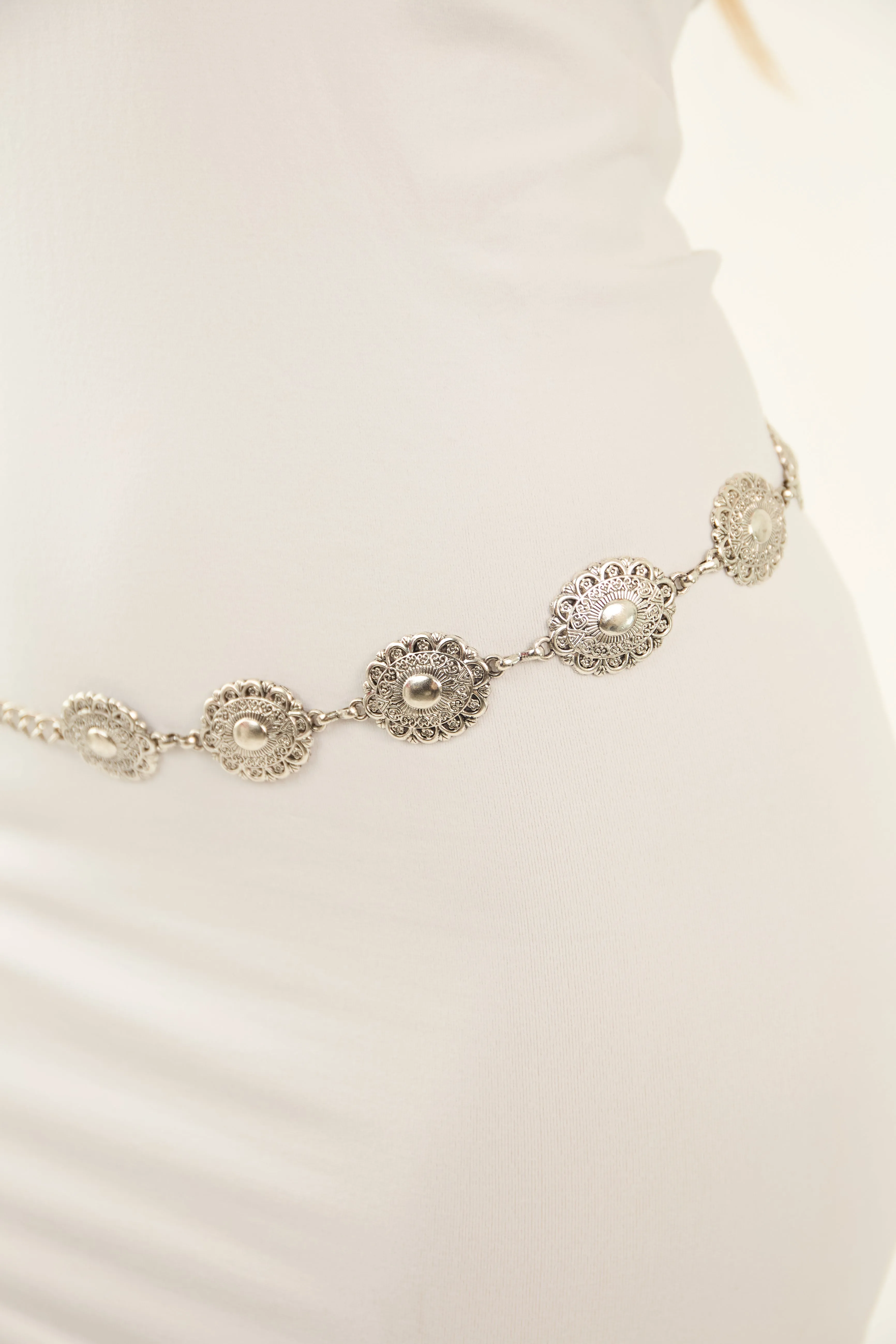 Silver Metallic Ornate Oval Disc Chain Belt sold by Lime Lush product image thumbnail 2