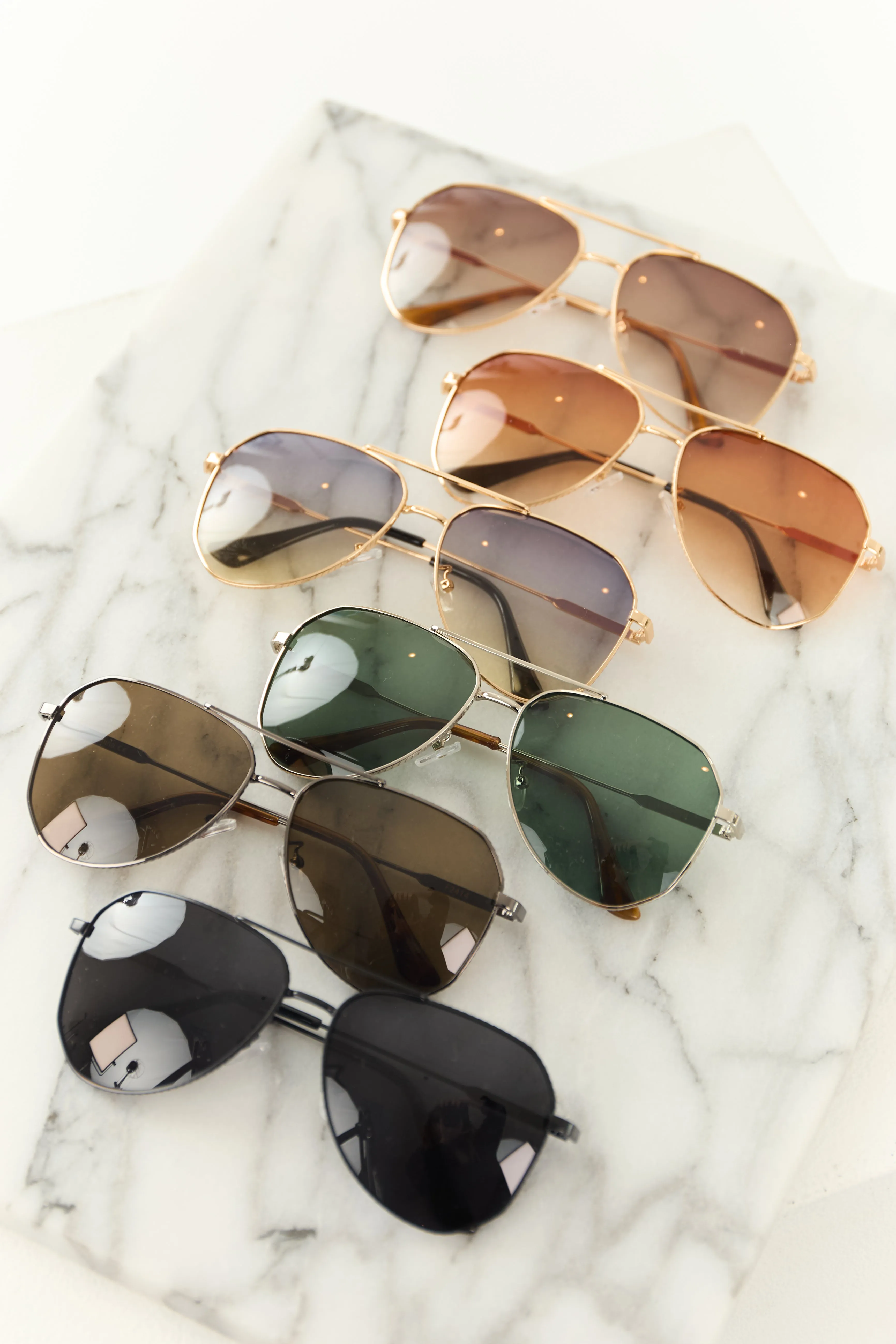 Black Aviator Frame Tortoiseshell Tip Sunglasses sold by Lime Lush product image thumbnail 4