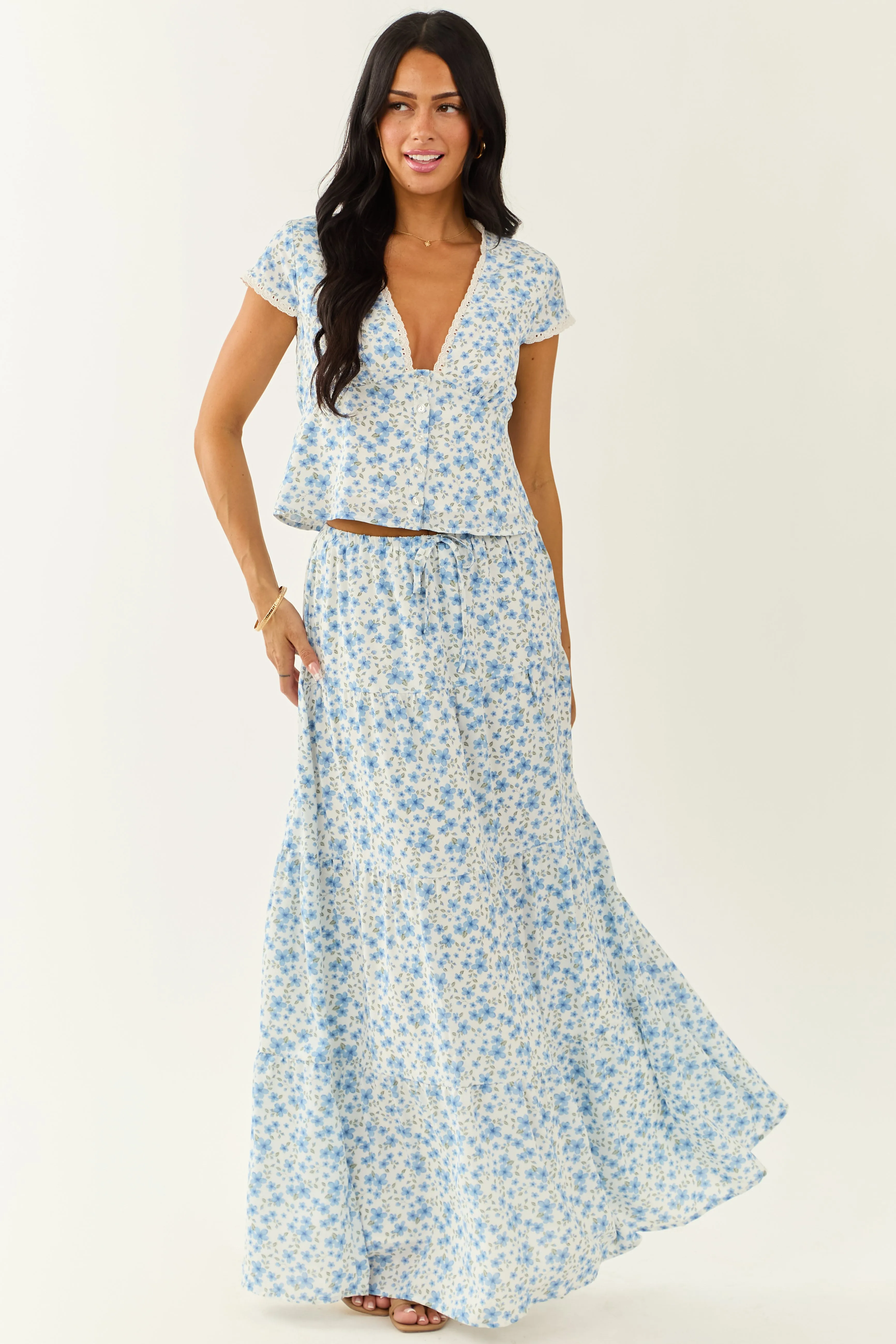 Ivory Floral Deep V Cap Sleeve Button Up Blouse sold by Lime Lush product image thumbnail 4