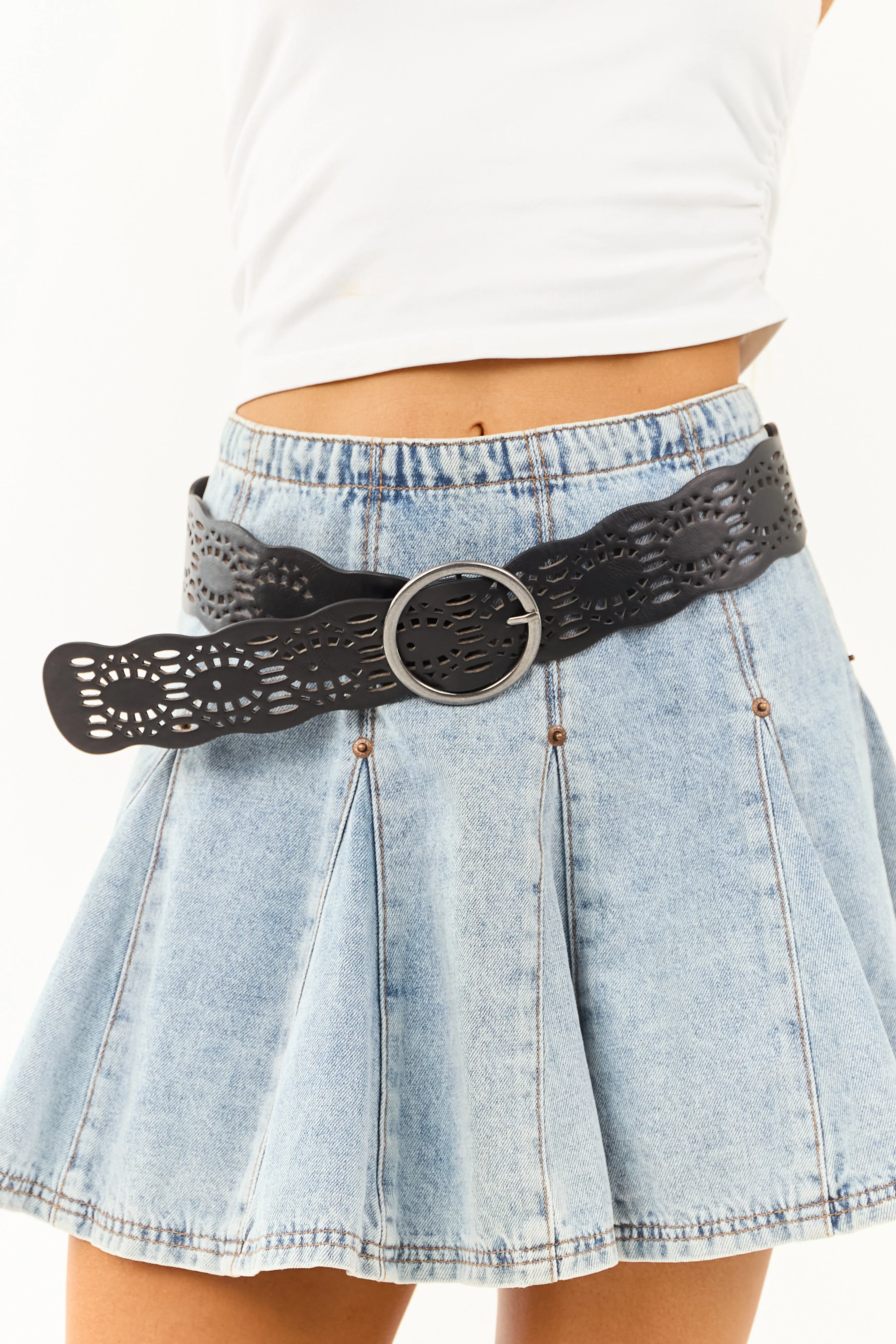 Black Cut Out Pattern Wide Faux Leather Belt sold by Lime Lush product image thumbnail 3