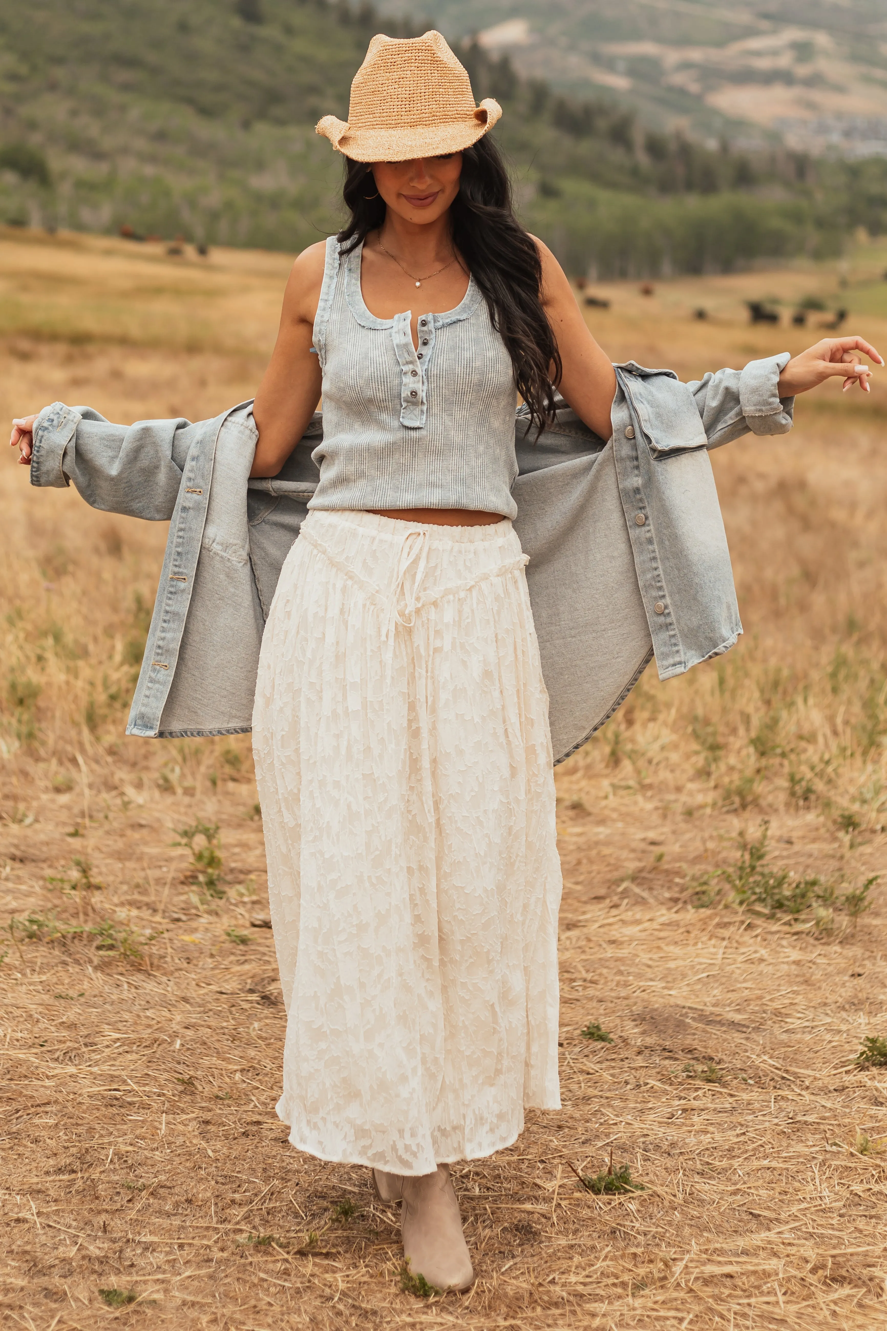 Listicle Vanilla Textured Floral Lace Maxi Skirt sold by Lime Lush product image thumbnail 2