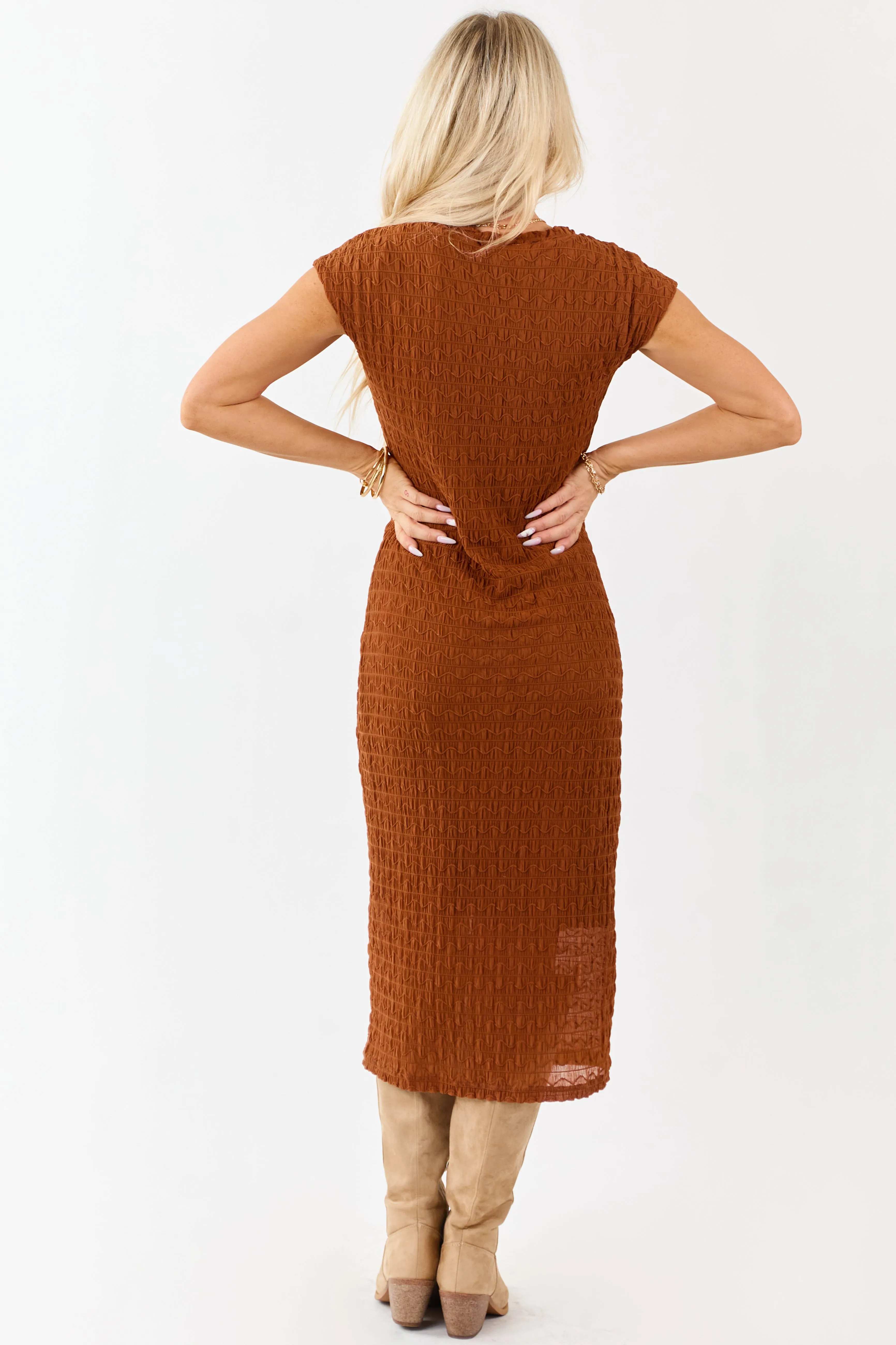 Spice Wavy Textured Mesh Cap Sleeve Midi Dress sold by Lime Lush product image thumbnail 5