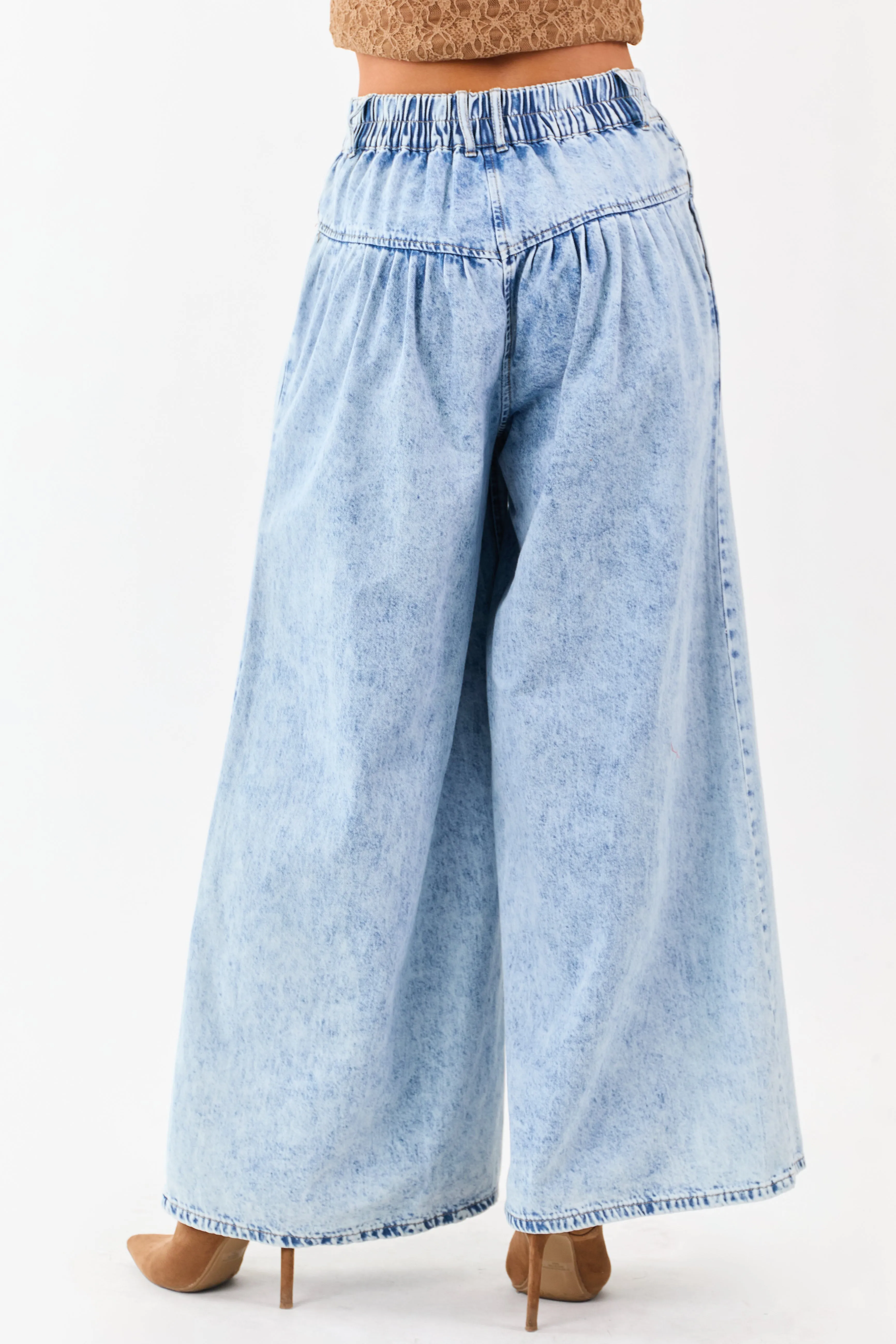 Light Acid Wash Button Fly High Rise Wide Leg Jeans sold by Lime Lush product image thumbnail 4