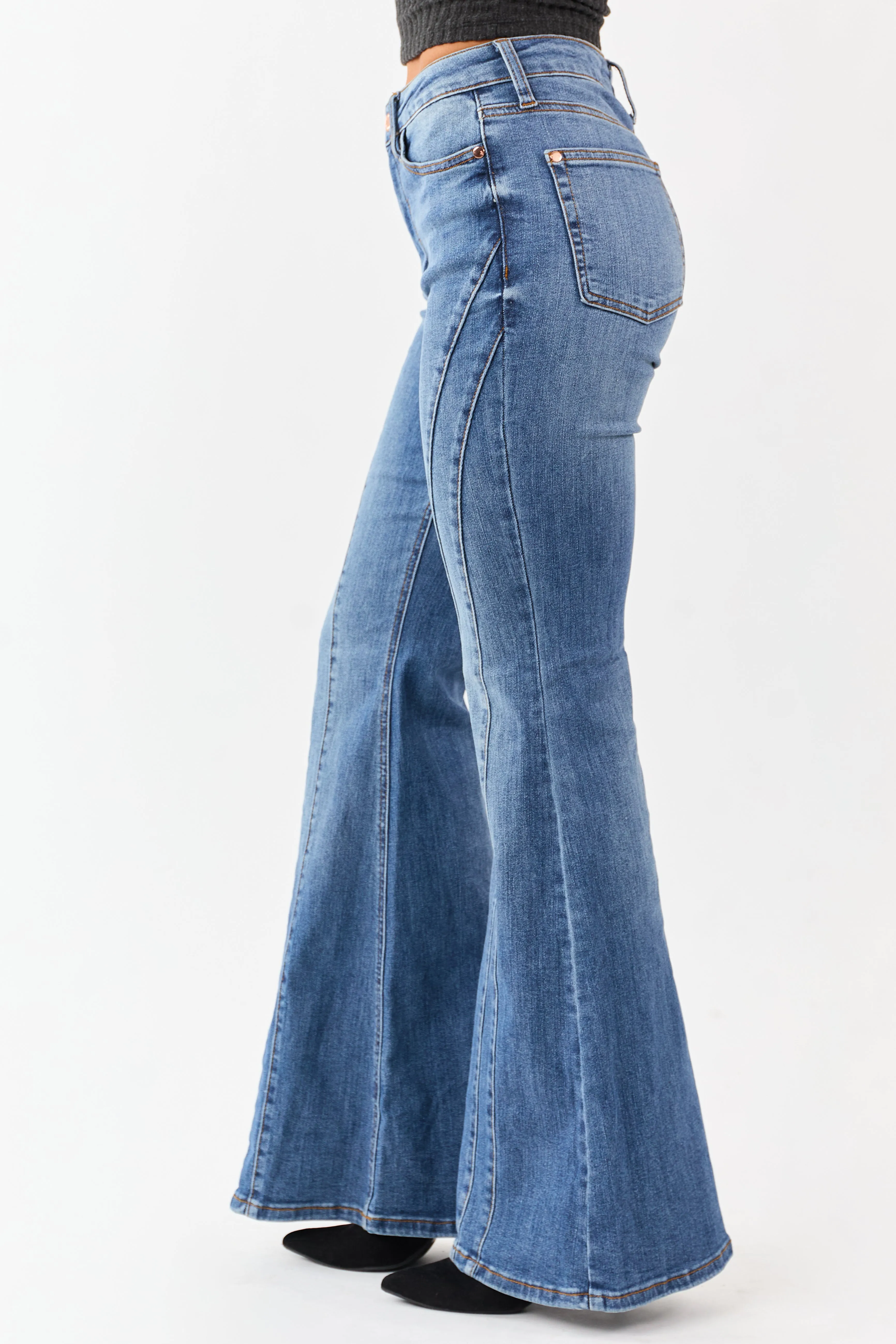 Judy Blue Faded Medium Wash Stretchy Flare Jeans sold by Lime Lush product image thumbnail 3