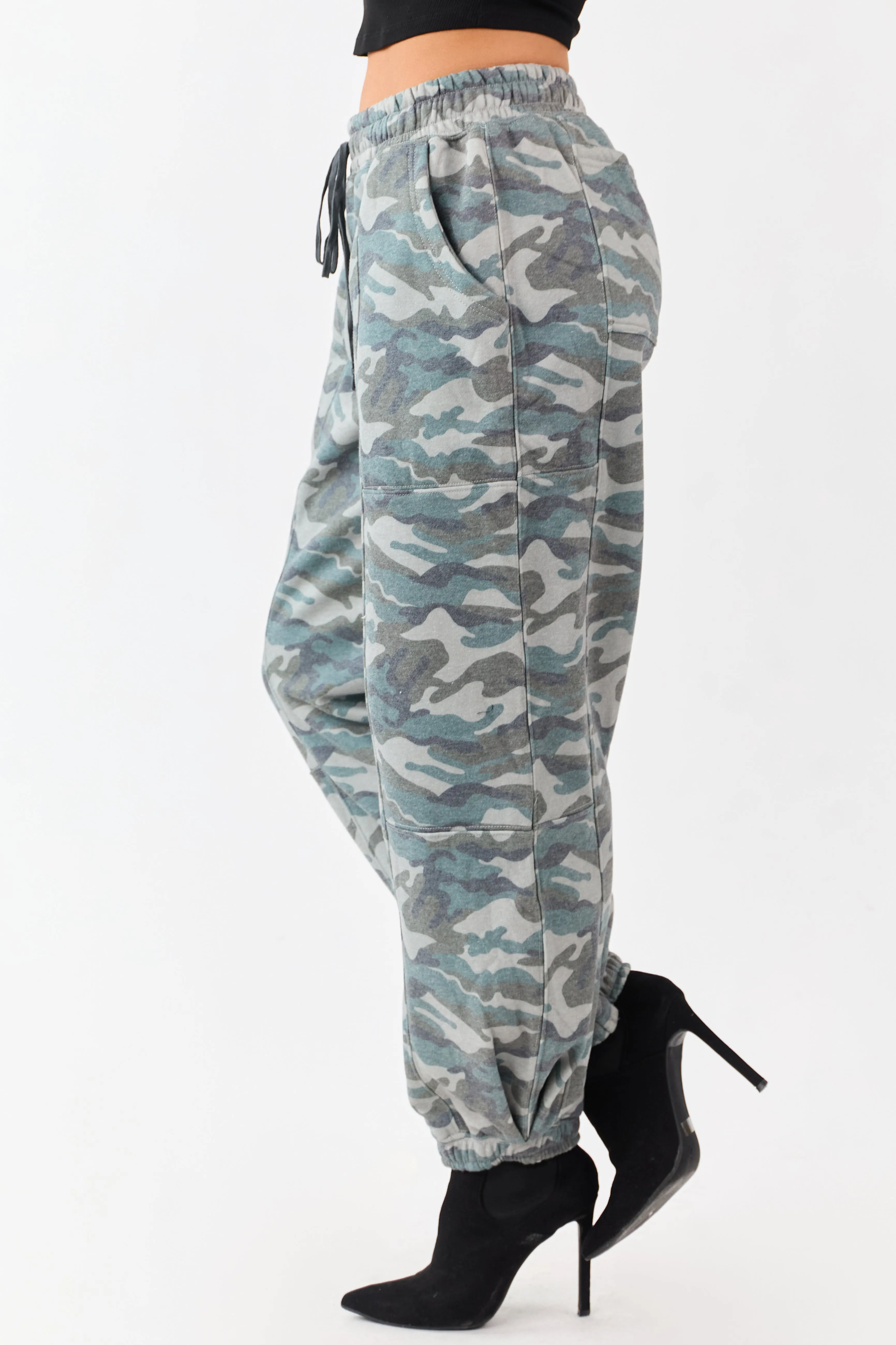 Sage Camo Print Barrel Drawstring Jogger Sweatpants sold by Lime Lush product image thumbnail 4