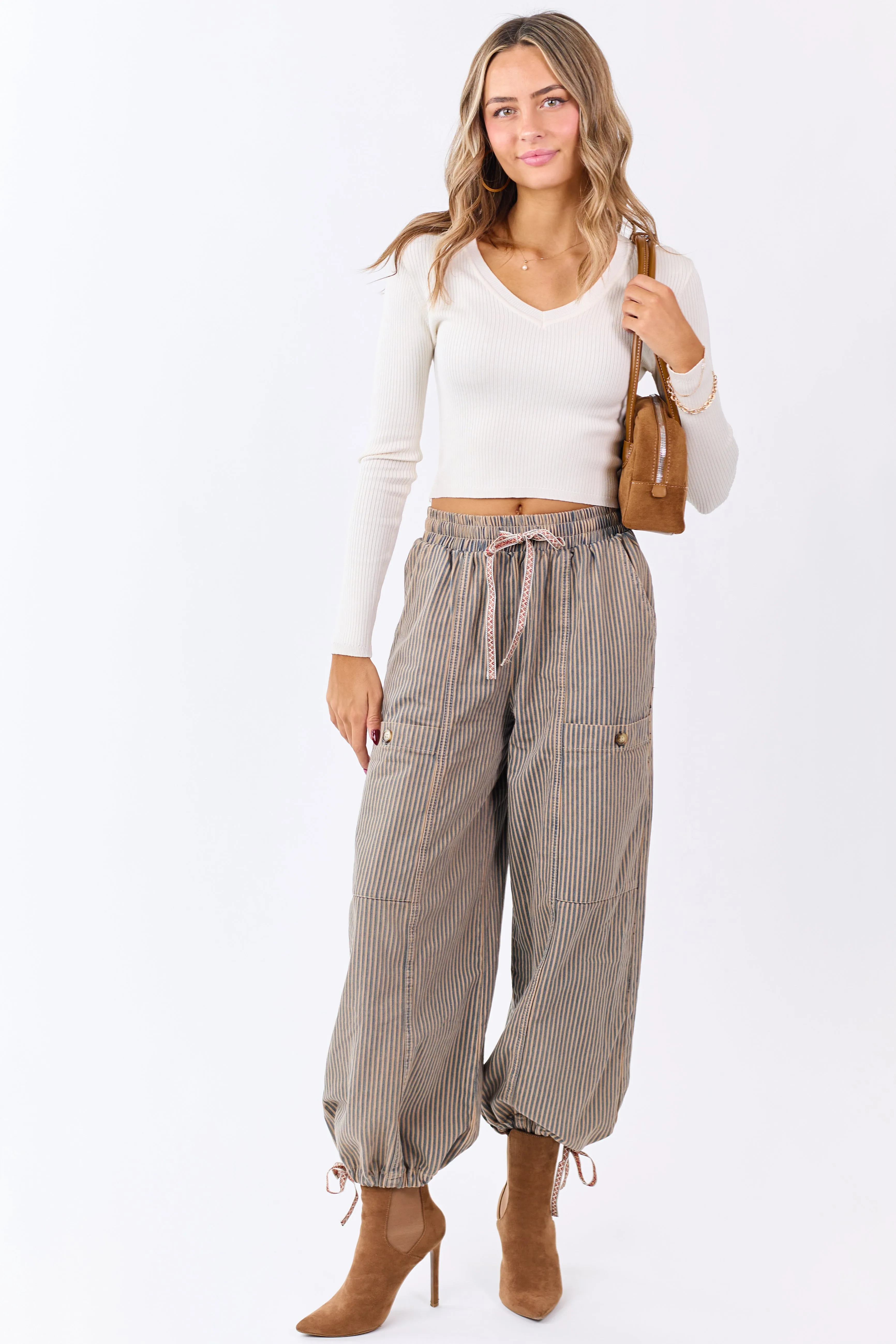 Champagne Rib Knit V-Neck Cropped Sweater Top sold by Lime Lush product image thumbnail 3