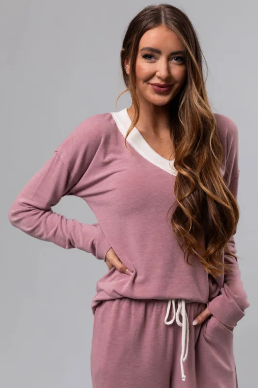 Heathered Rose Contrast V Neck Knit Top sold by Lime Lush