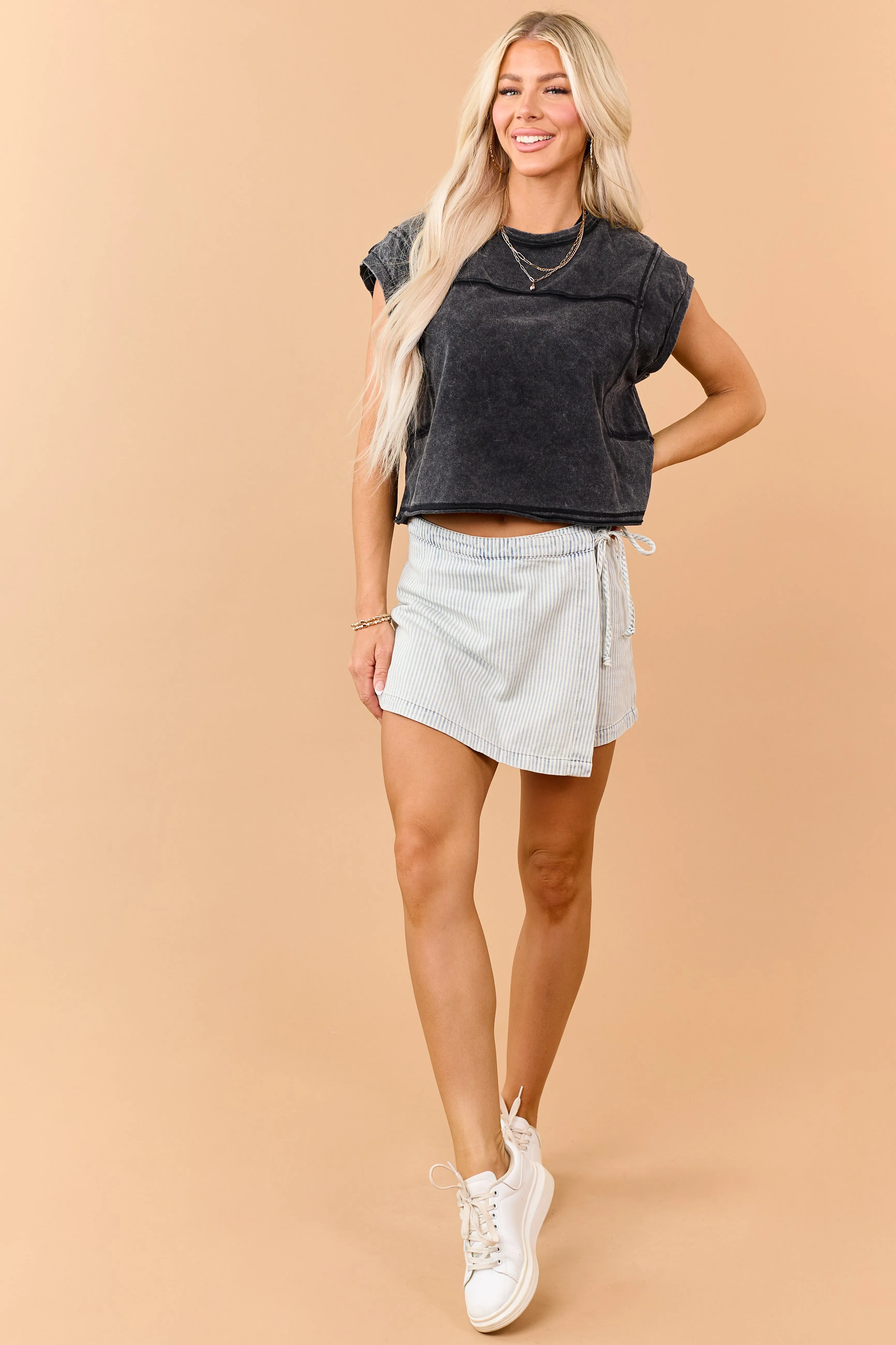 Black Mineral Wash Cotton Exposed Seam Boxy Top sold by Lime Lush product image thumbnail 3