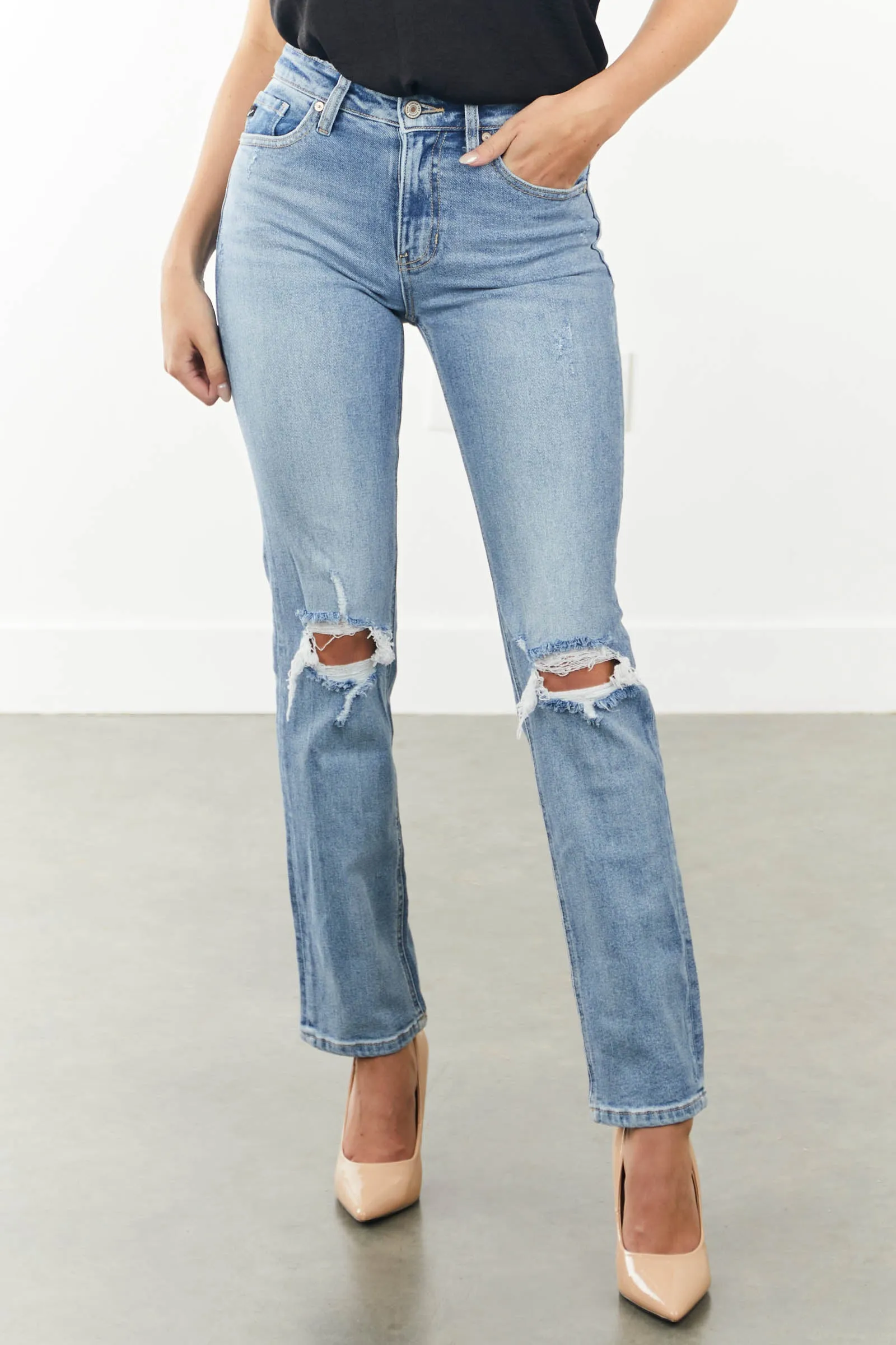 KanCan Light Wash Distressed Knee Straight Leg Jeans sold by Lime Lush