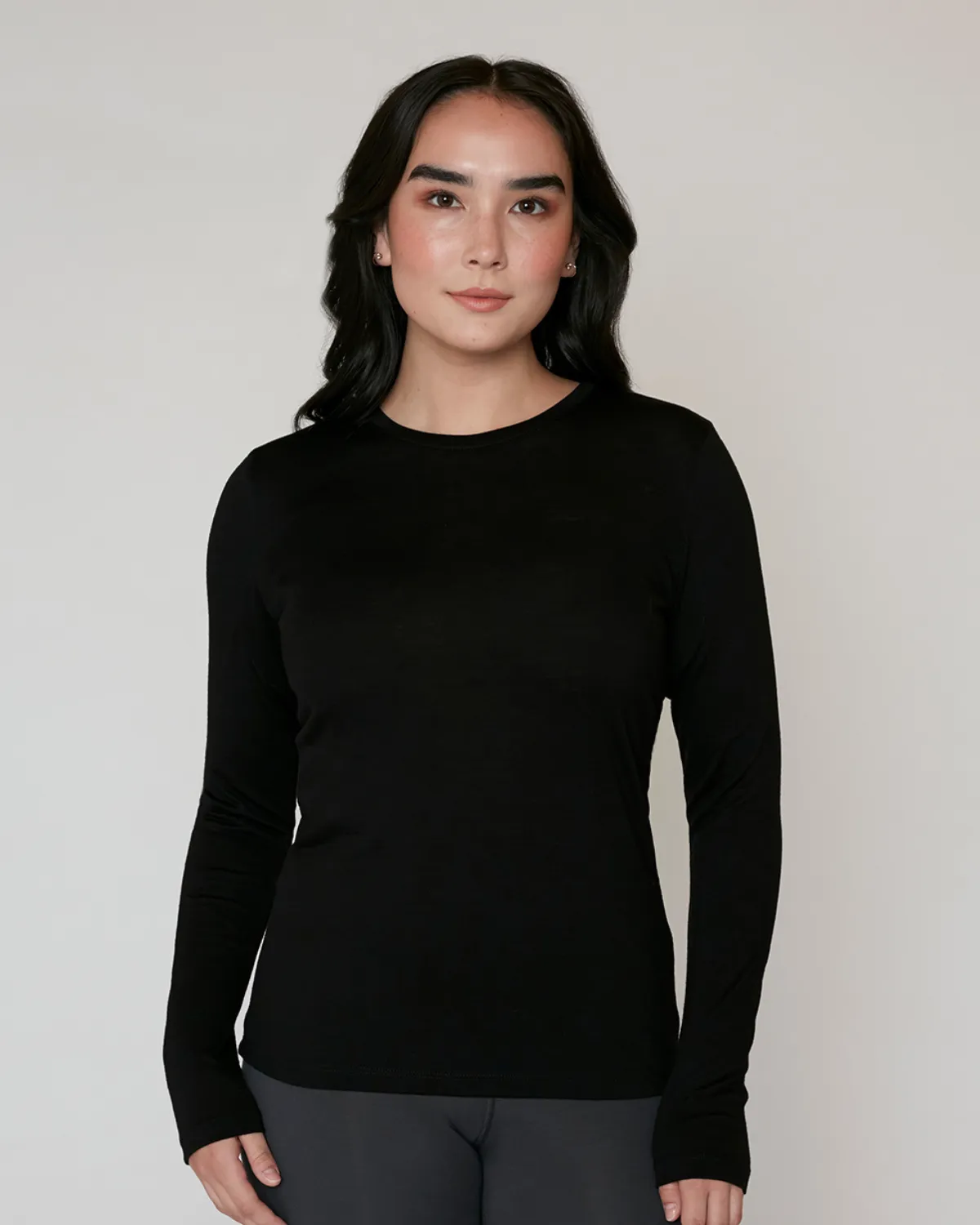 The Merino Wool Long-Sleeve Crewneck Undershirt sold by Numi