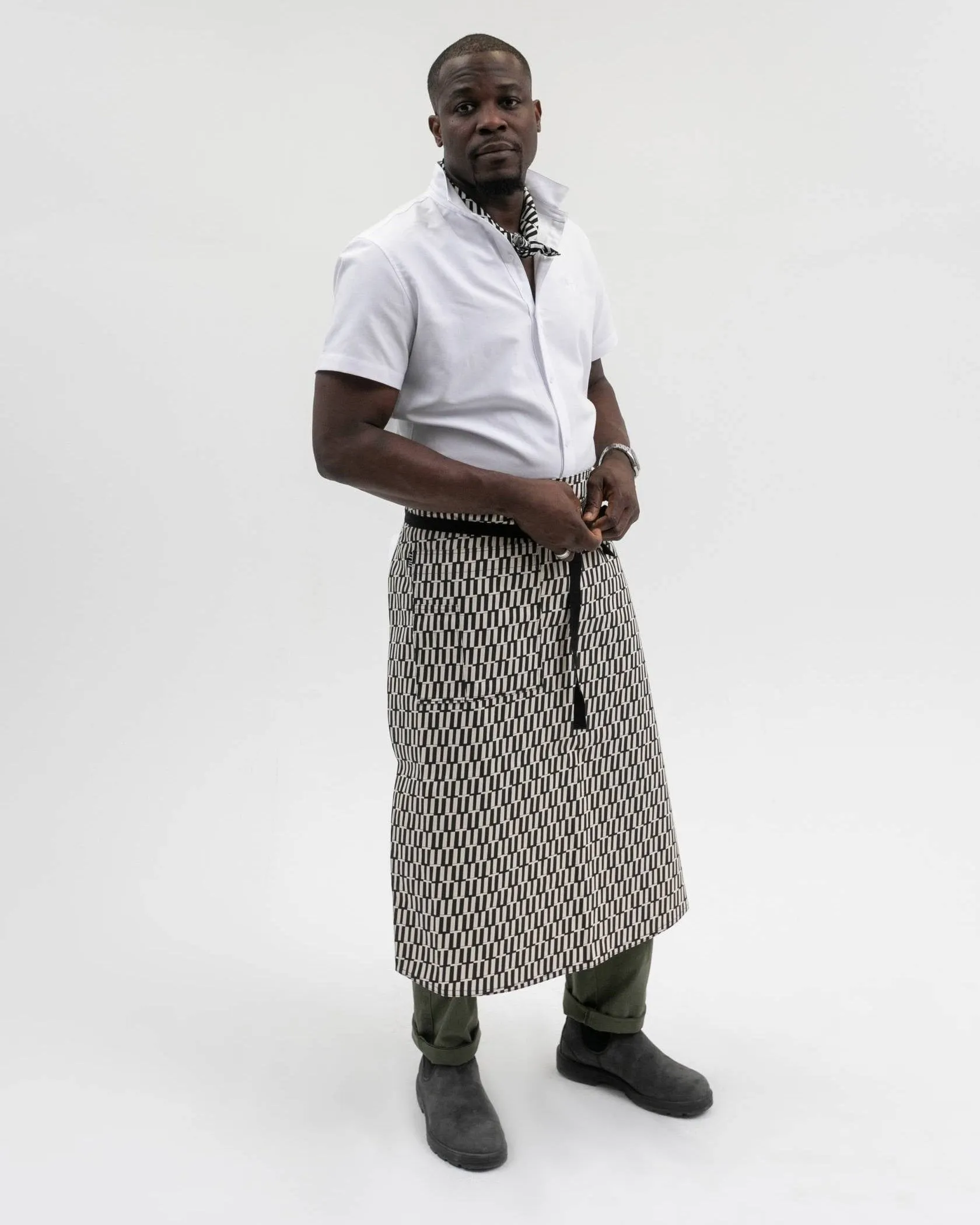 Fall Formal Bistro Waist Apron sold by Tilit NYC product image thumbnail 2