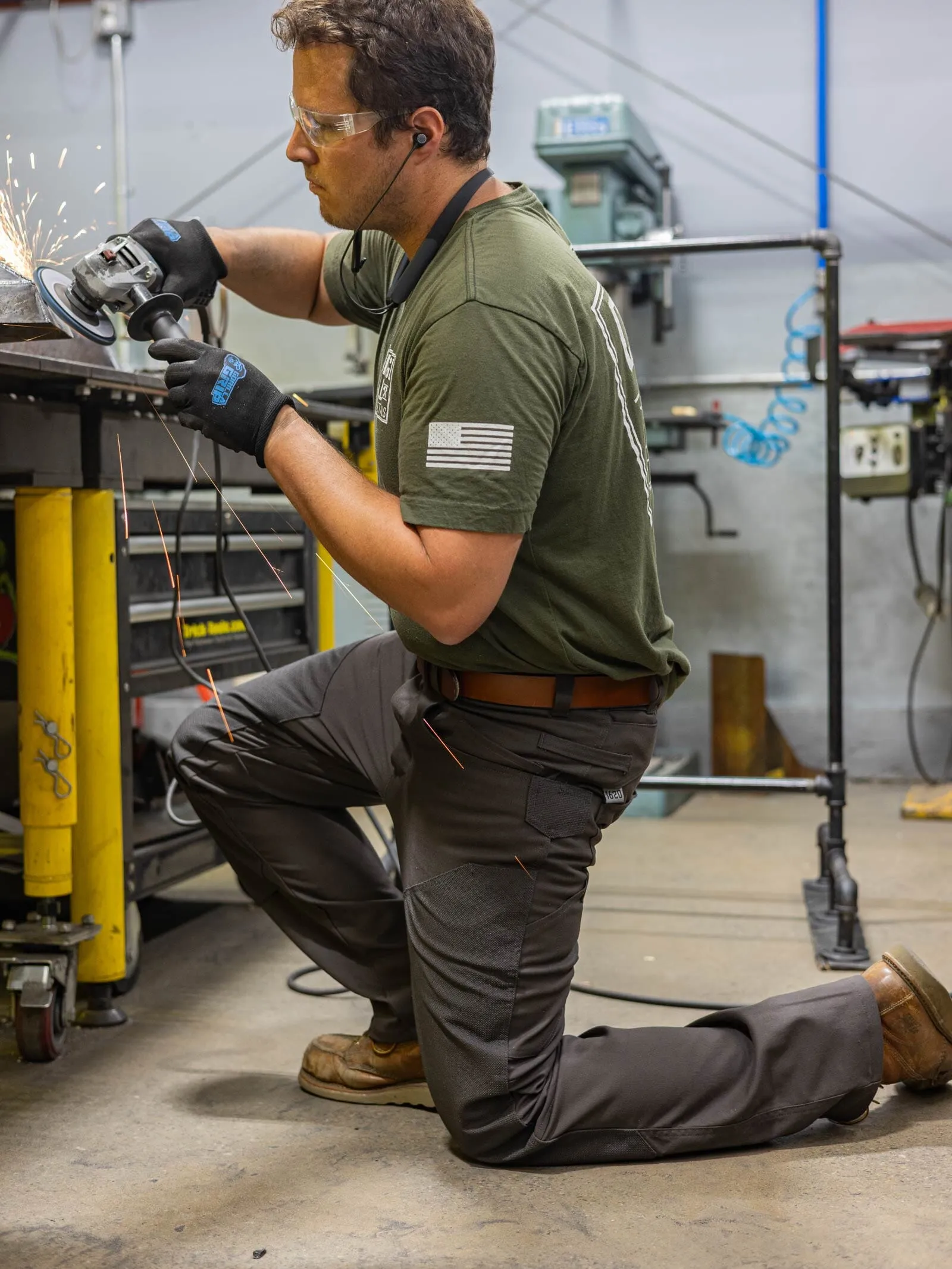 SuperFabric® x 1620 Double Knee Utility Pant sold by 1620 Workwear product image thumbnail 4