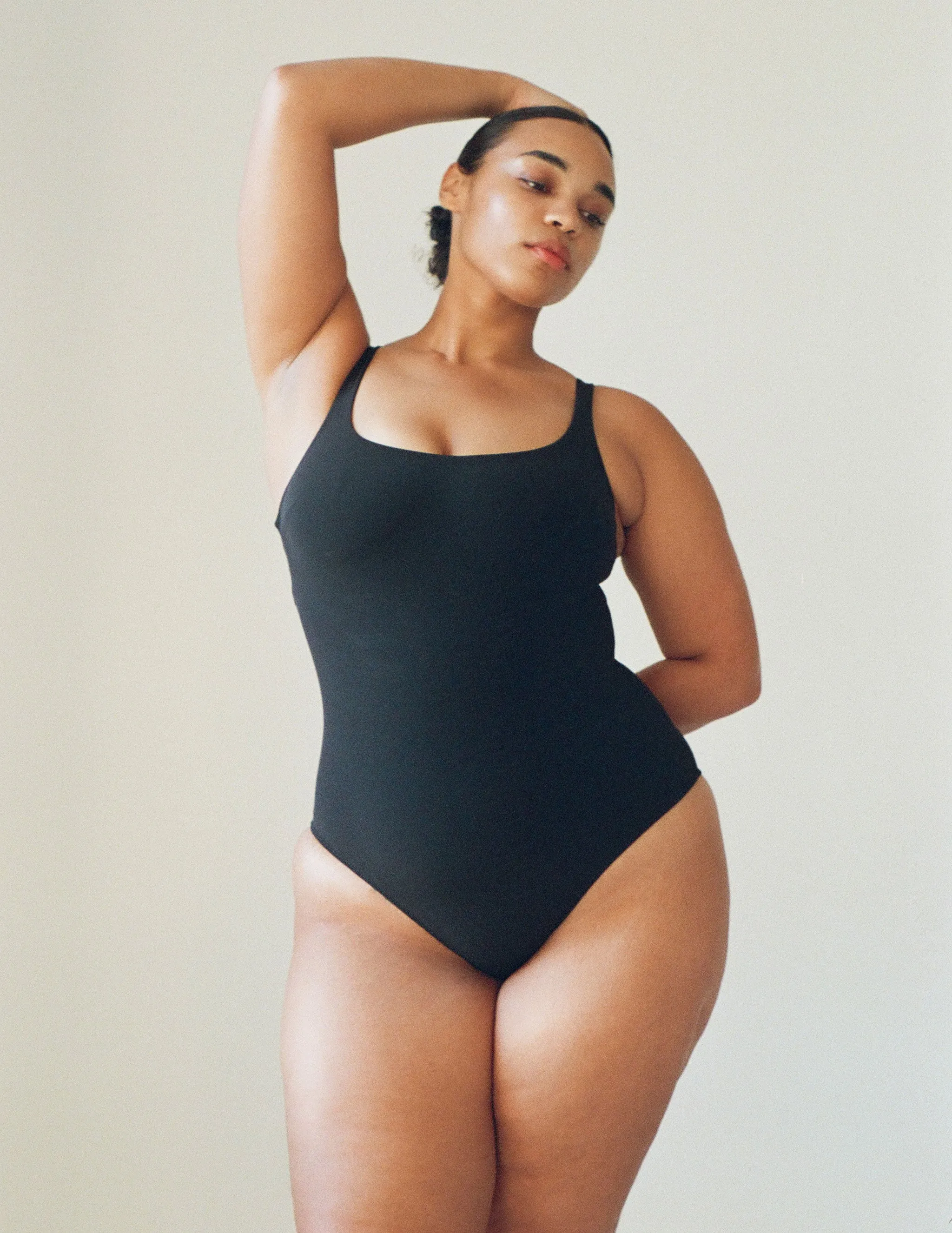 Usha One Piece Black sold by ARAKS product image thumbnail 4