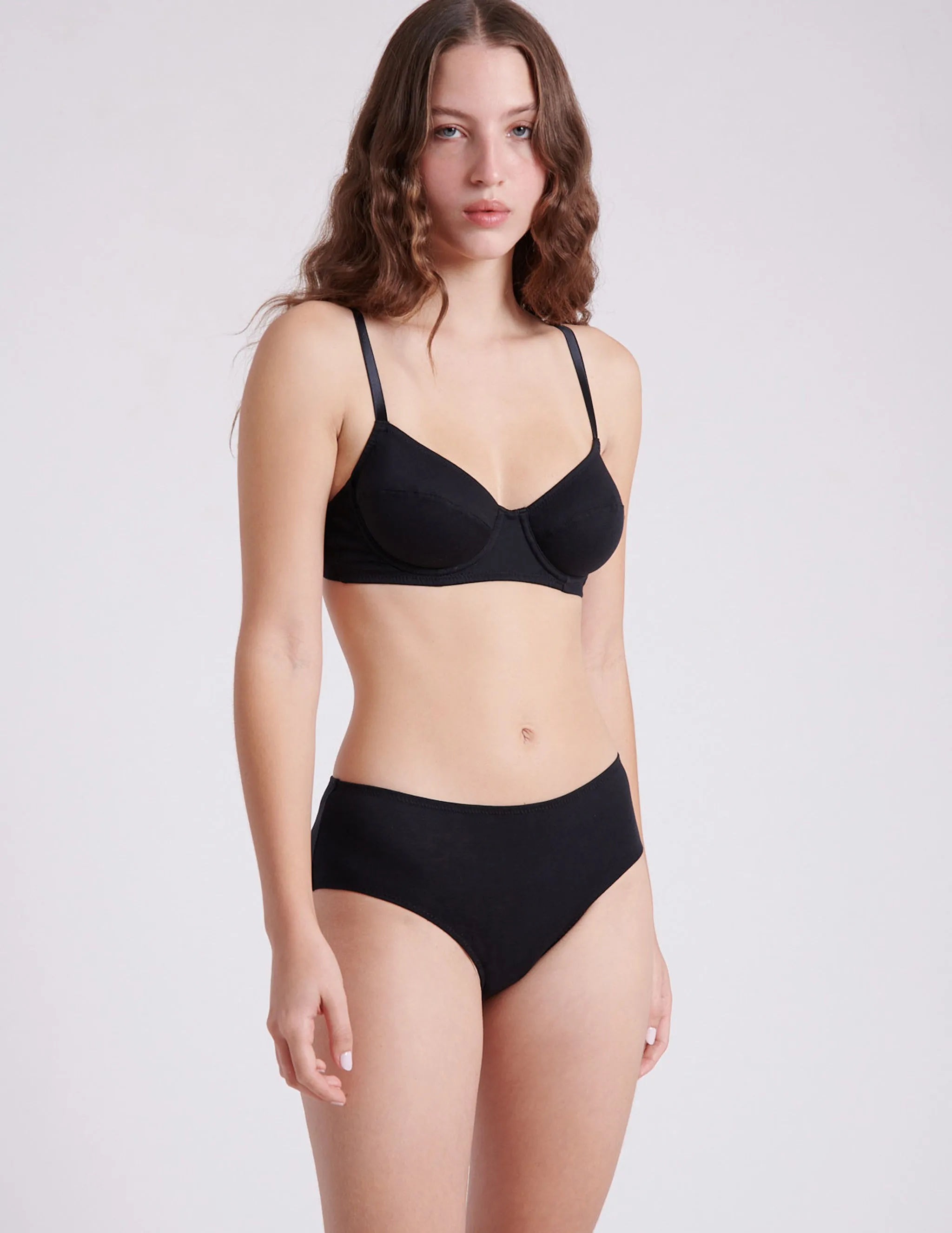 Isla Hipster Black sold by ARAKS product image thumbnail 2