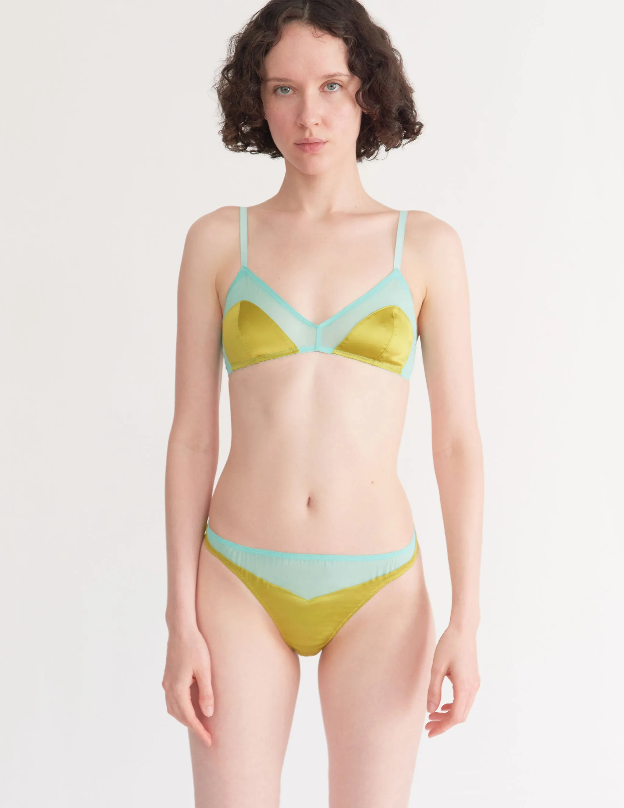Maya Thong Hummingbird sold by ARAKS product image thumbnail 2