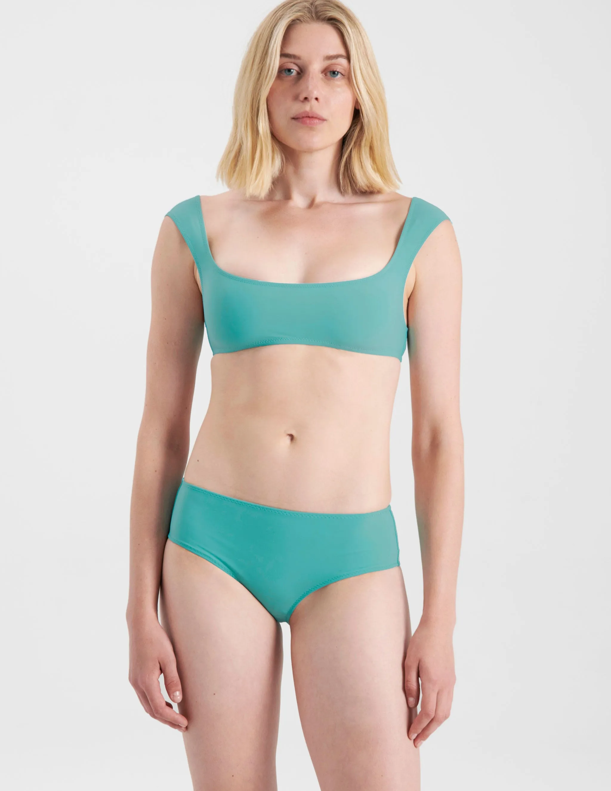 Ezra Hipster Bondi sold by ARAKS product image thumbnail 2
