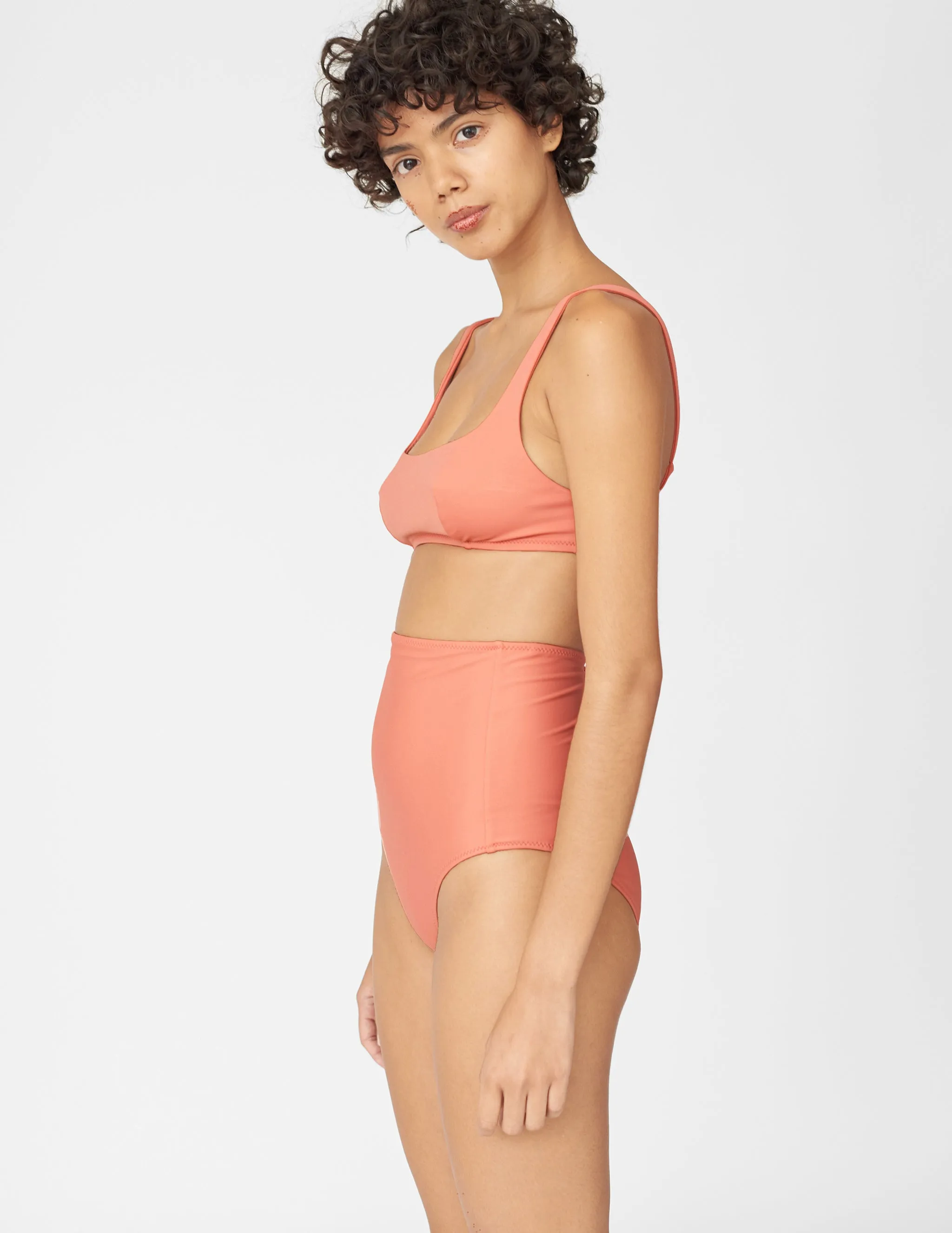 Yumi Hipster Begonia sold by ARAKS product image thumbnail 3