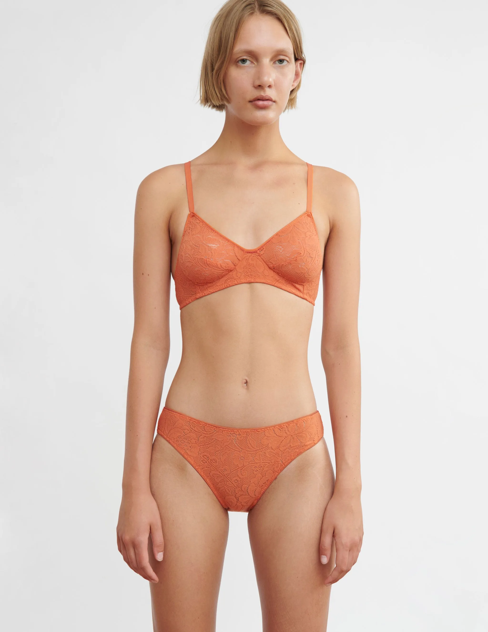 Tine Thong Mars sold by ARAKS product image thumbnail 2