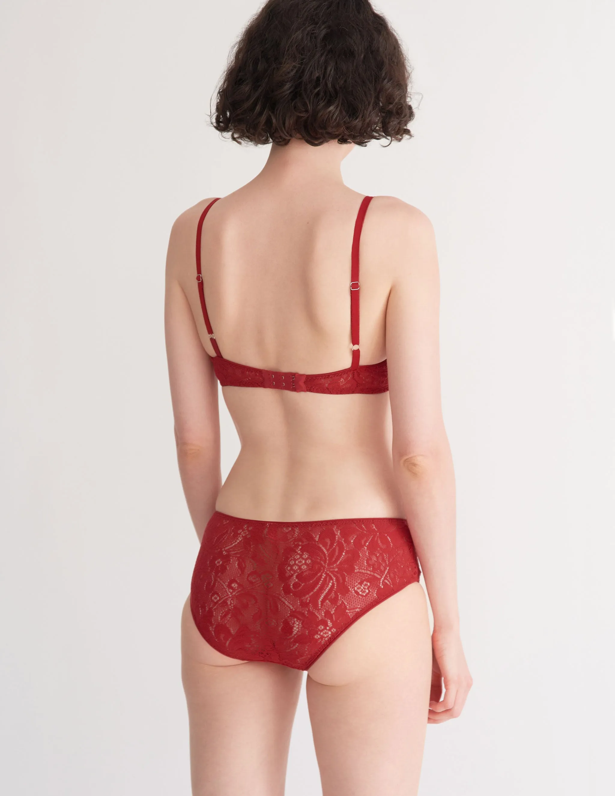 Imogen Hipster Cardinal sold by ARAKS product image thumbnail 3