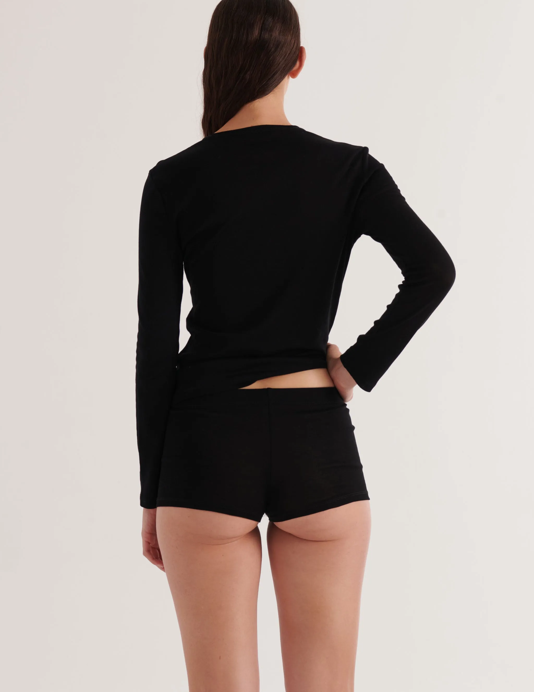 Presley Short Black sold by ARAKS product image thumbnail 4