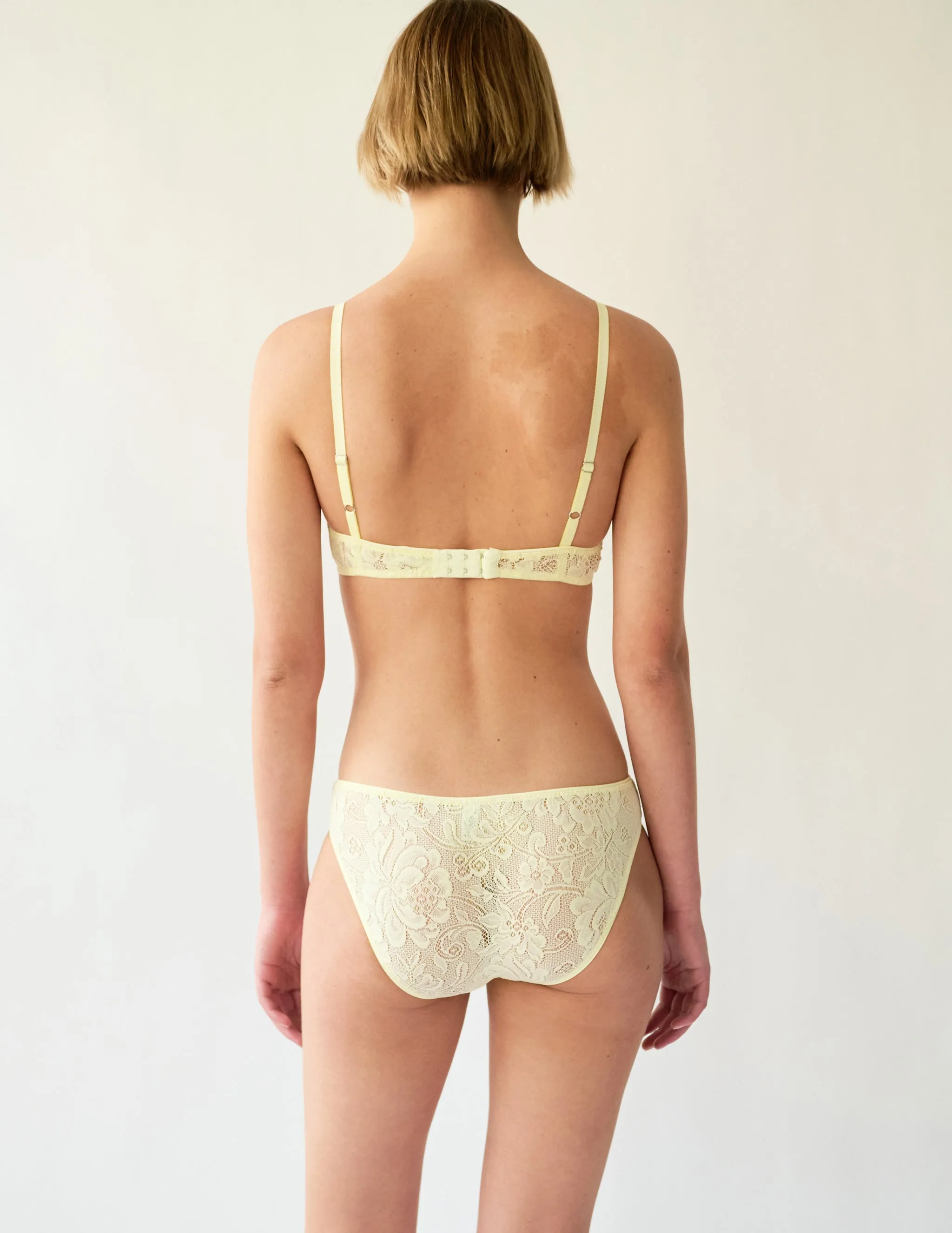 Tris Panty Shine sold by ARAKS product image thumbnail 4