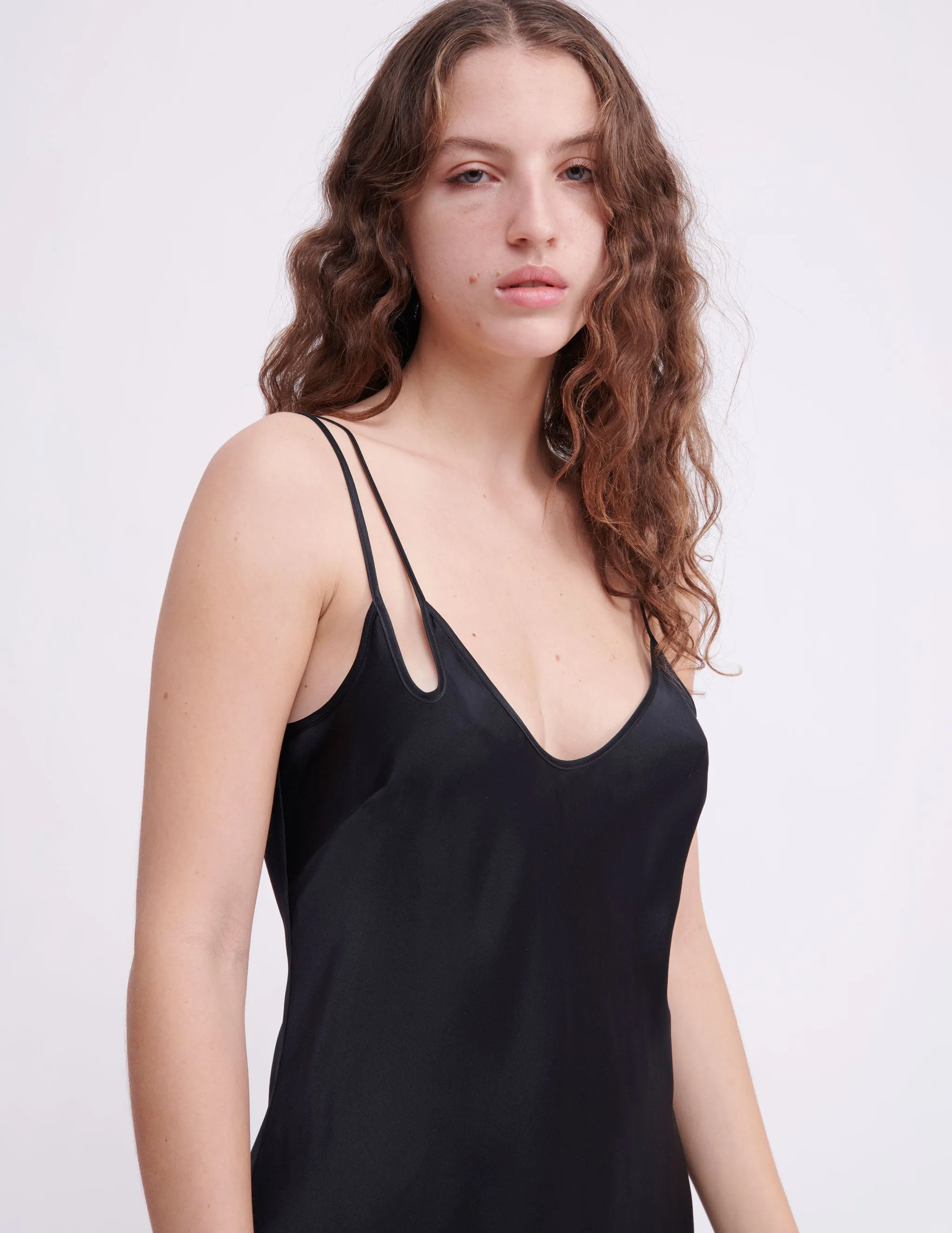 Heloise Slip Black sold by ARAKS product image thumbnail 3