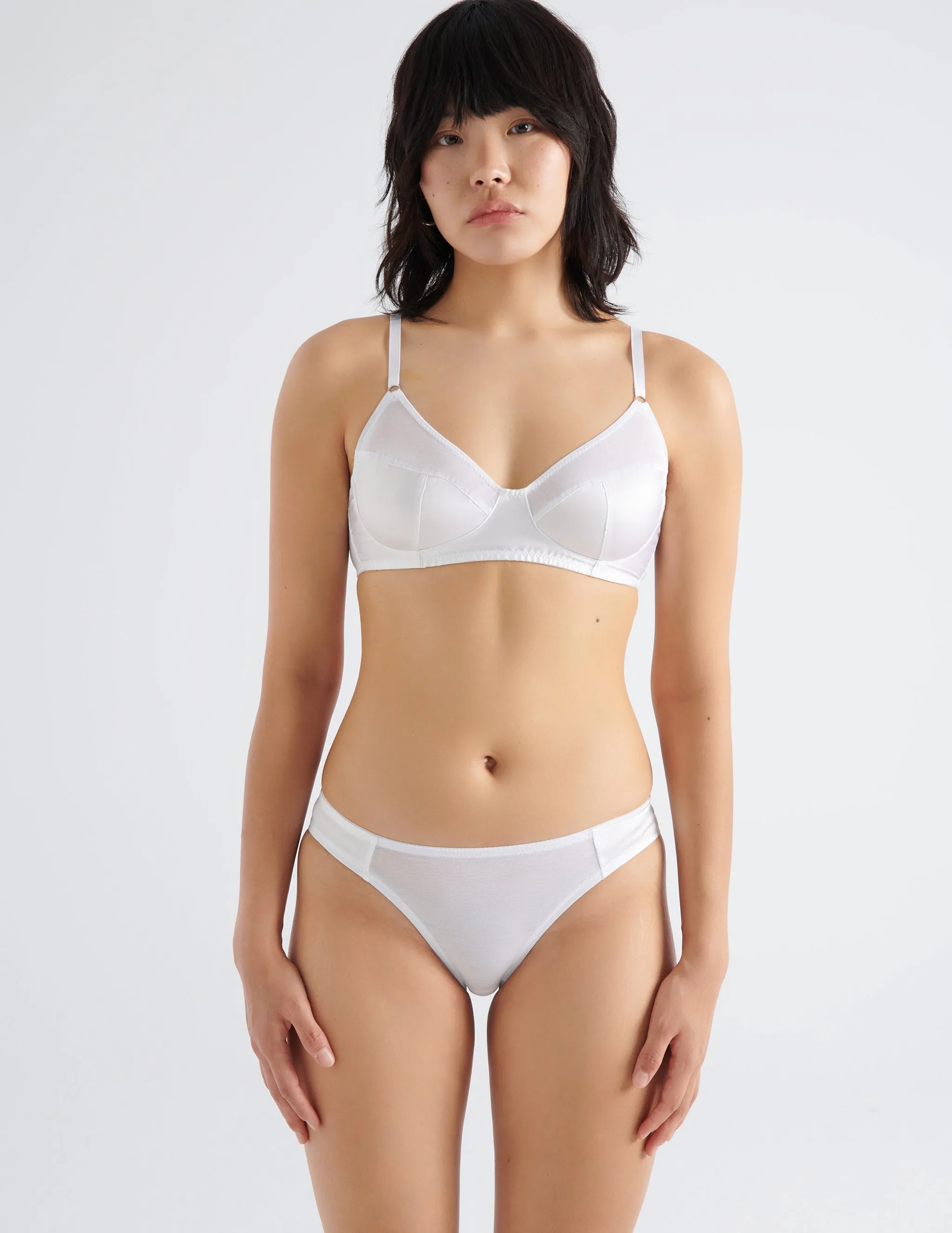 Saffi Panty White sold by ARAKS product image thumbnail 2