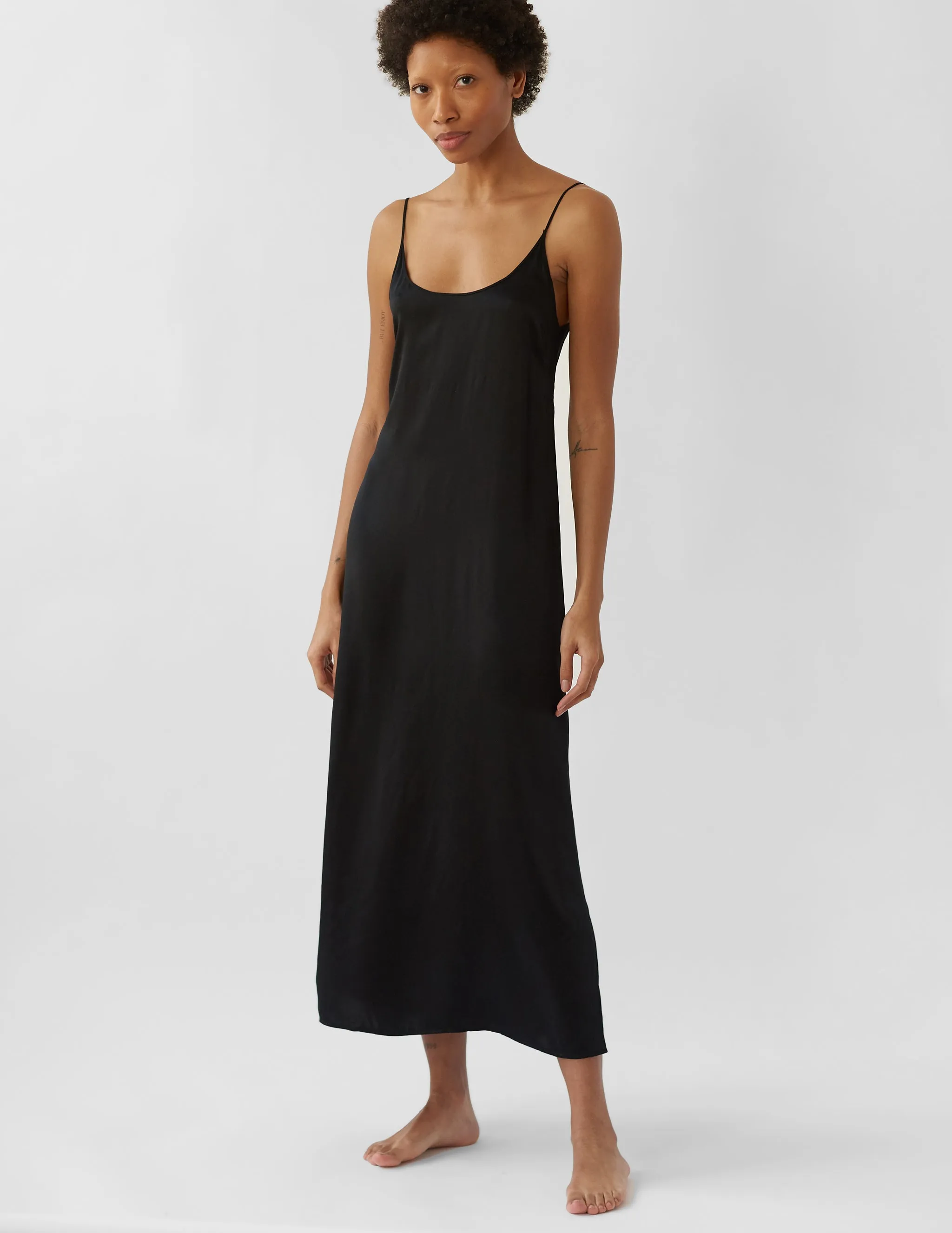 Quies Slip Black sold by ARAKS product image thumbnail 2