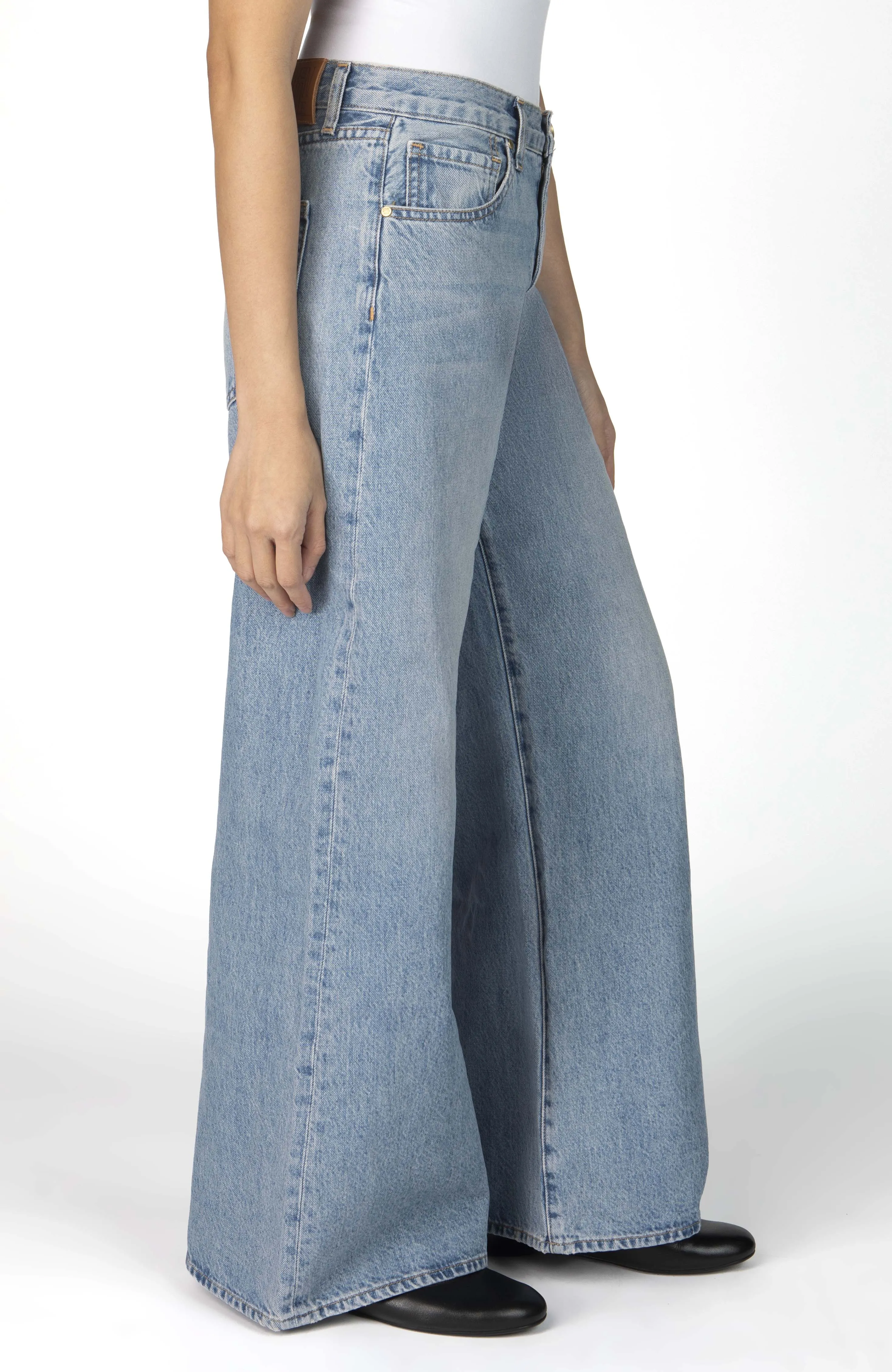 The Laura Jean - Sky sold by Nelle Atelier product image thumbnail 3