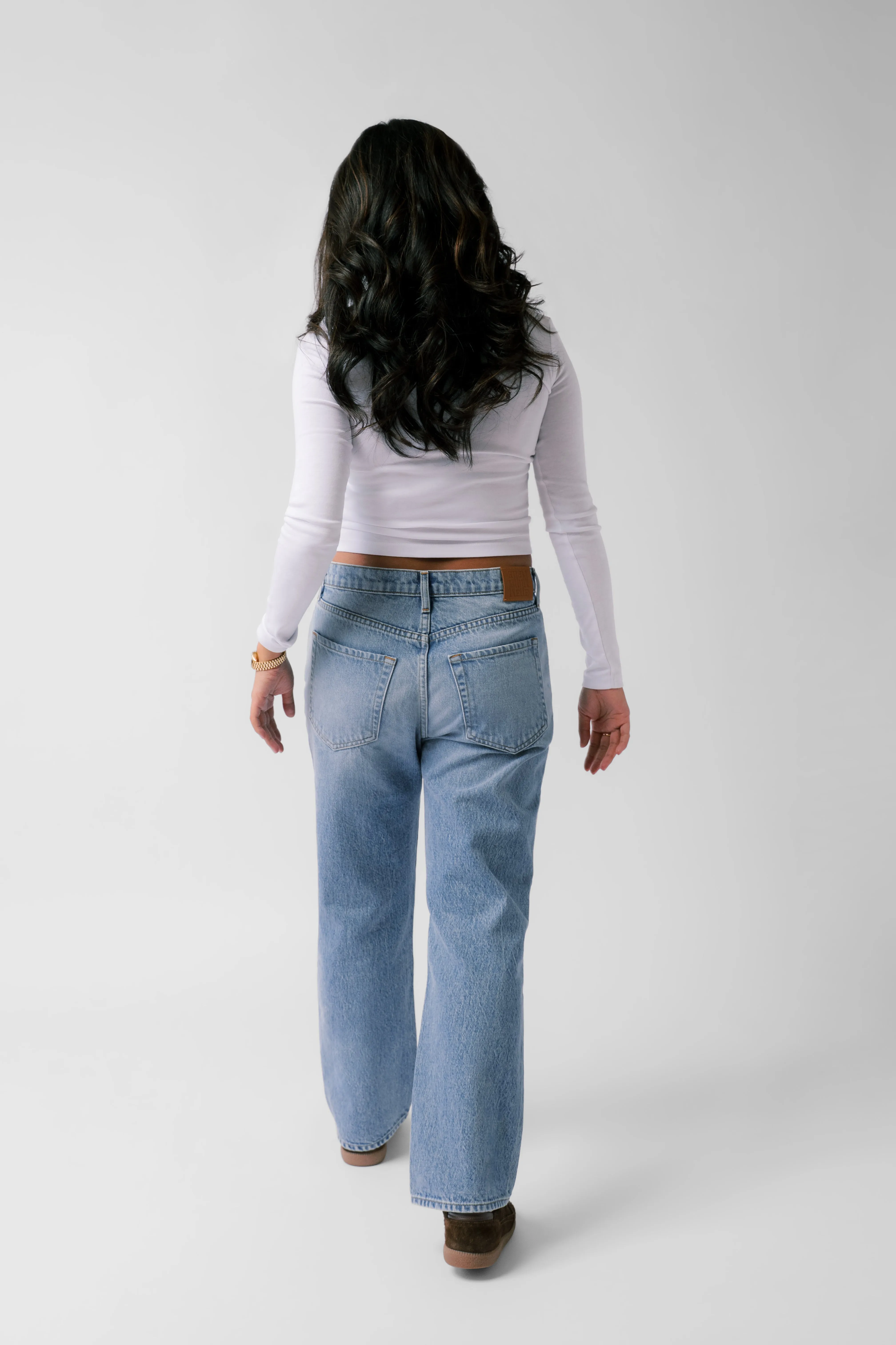 Petite Mid-Rise Boyfriend Jean - The Claire Vintage in Sky sold by Nelle Atelier product image thumbnail 3