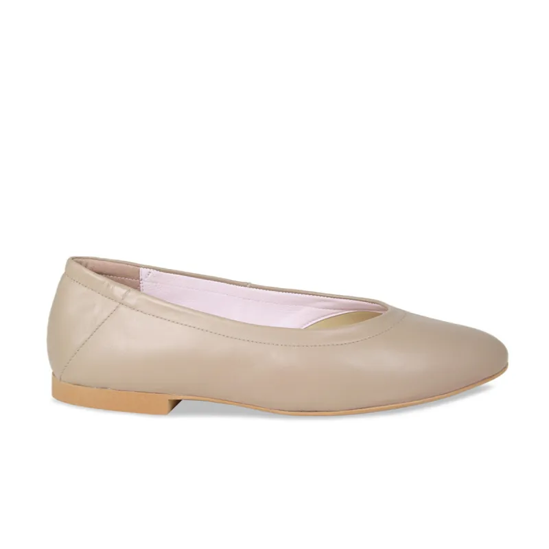 Luna: Soft Taupe Leather sold by Sole Bliss