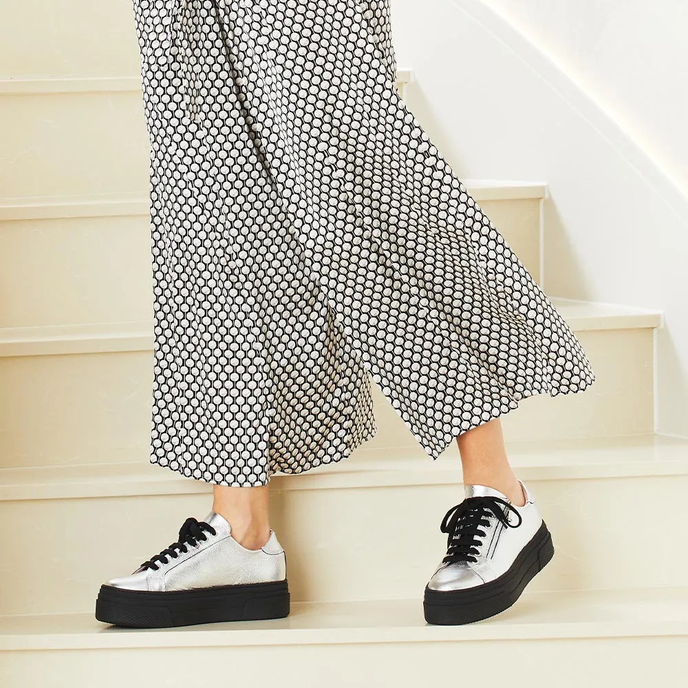 Diva: Silver Leather & Black sold by Sole Bliss product image thumbnail 2