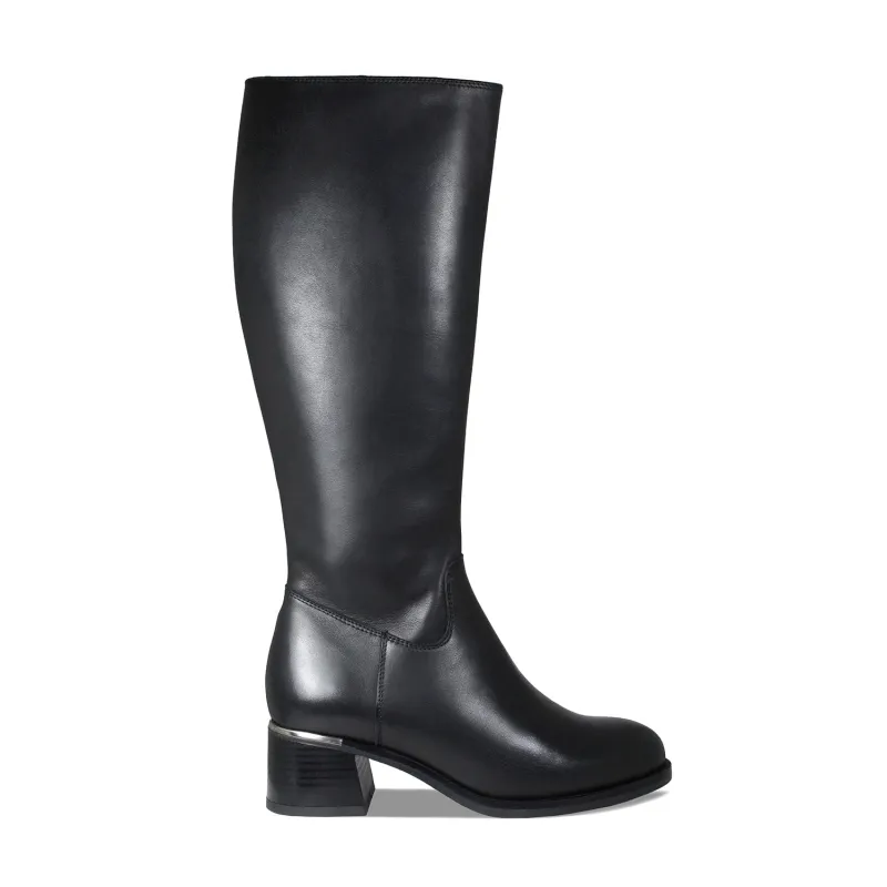 Zara: Black Leather sold by Sole Bliss