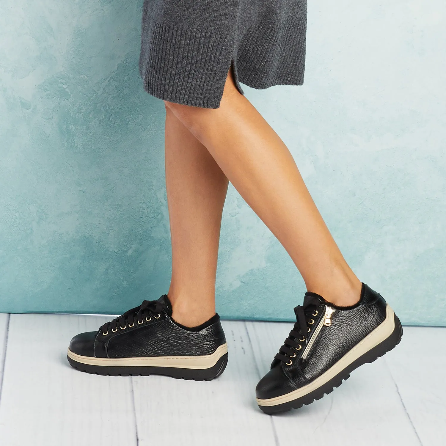 Summit: Black Leather & Shearling sold by Sole Bliss product image thumbnail 2