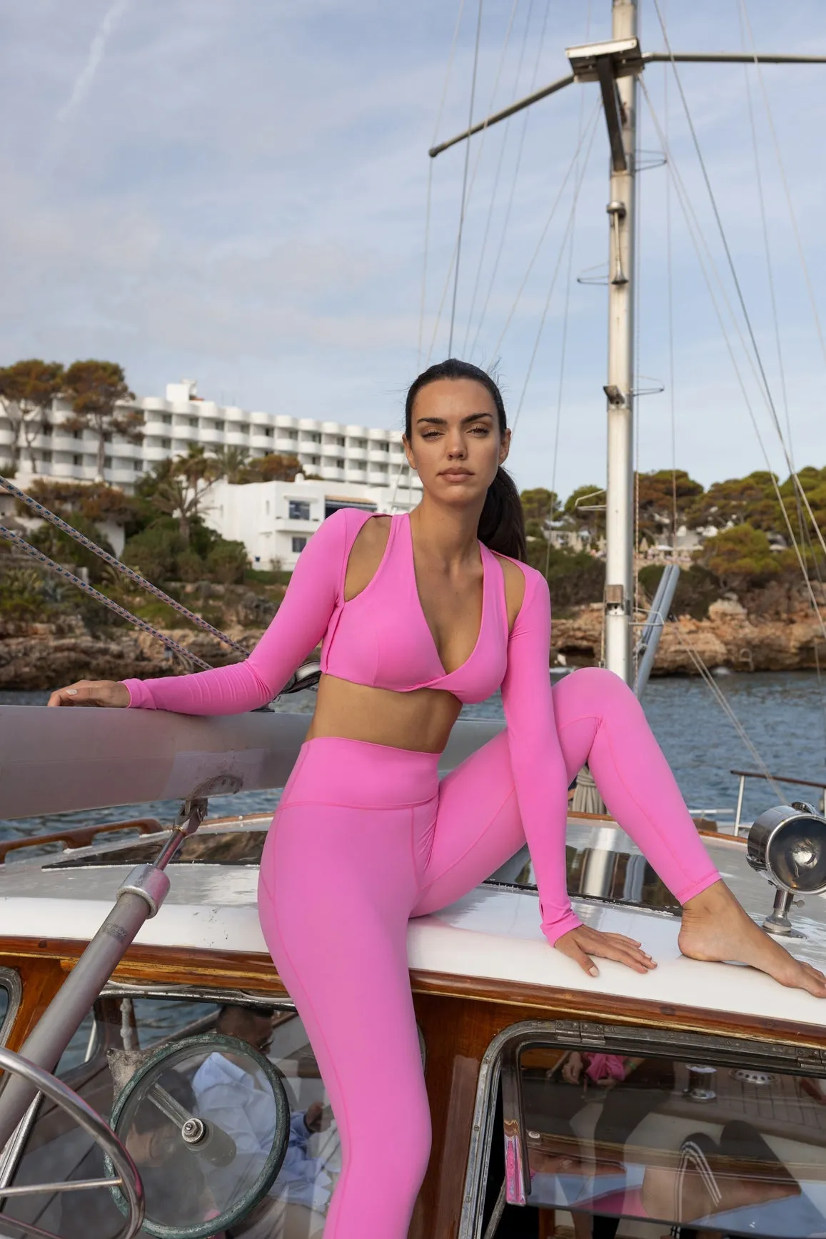 Twist-Front Shoulder Cut Crop Top + High-waist Training Legging sold by WISKII Active product image thumbnail 4