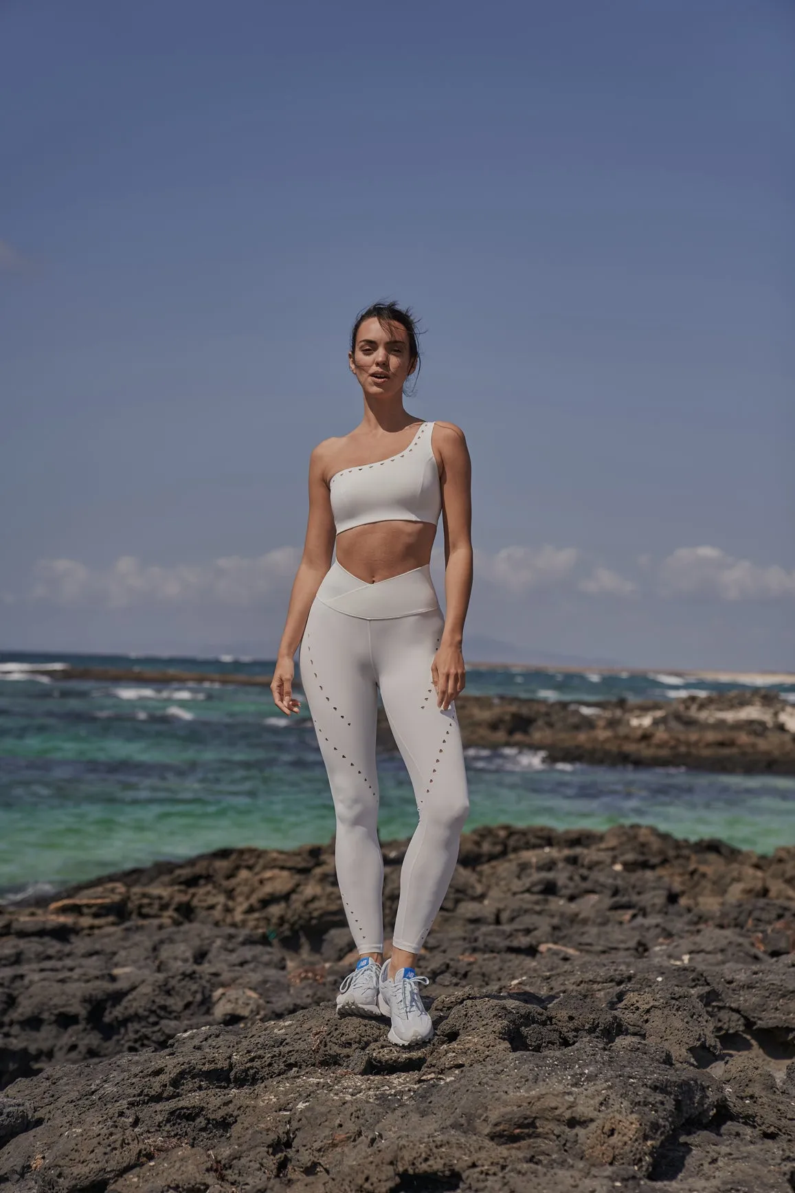 V-waist Laser Cut Sports Legging sold by WISKII Active