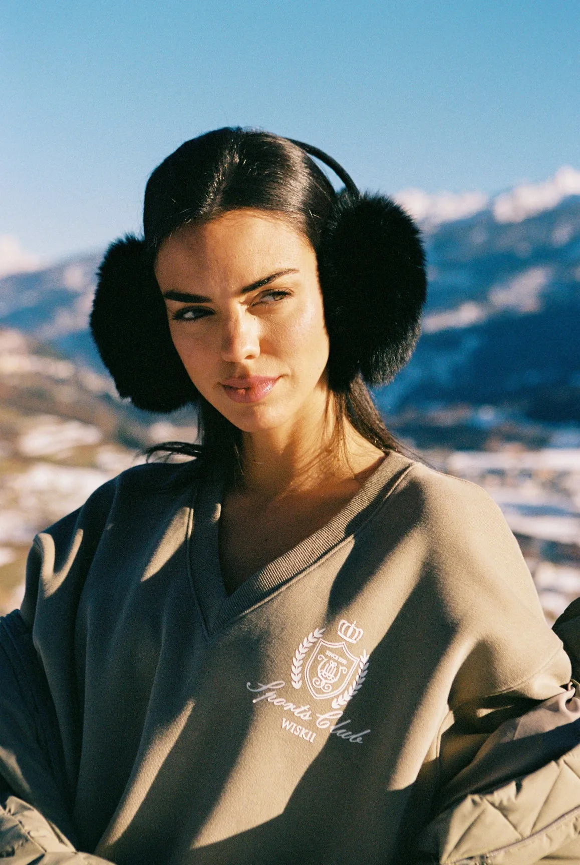 Retro Warm V-Neck Sweatshirt sold by WISKII Active product image thumbnail 3