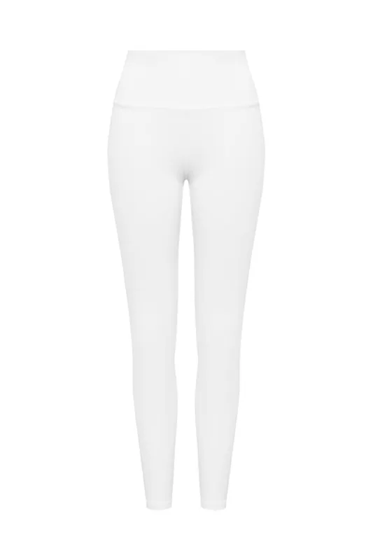 High-Waist Scrunch Legging made by WISKII Active