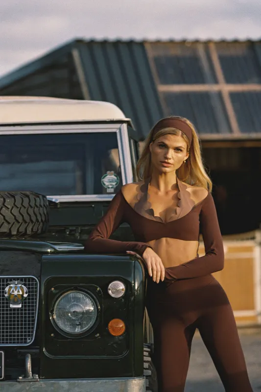 Long Sleeve Scallop Colorblock Crop Top sold by WISKII Active