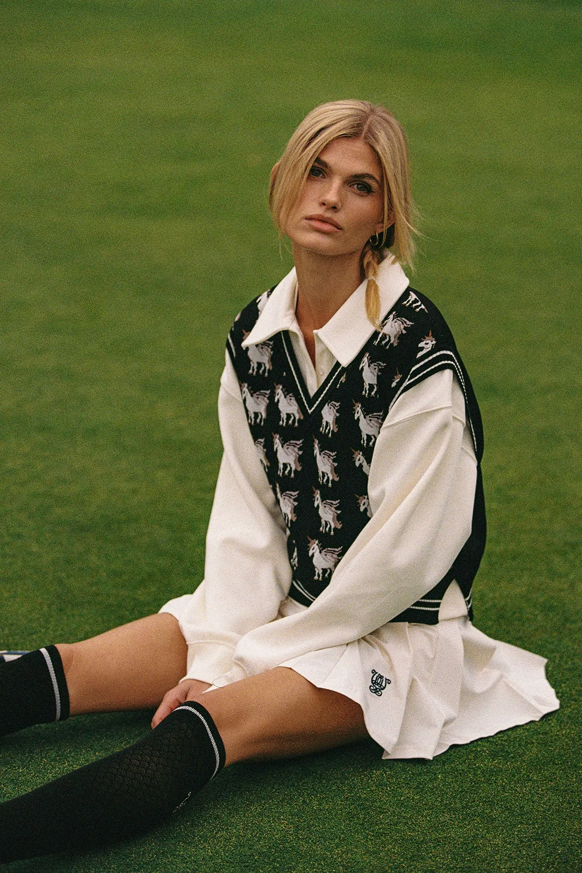 Unicorn Knit Vest sold by WISKII Active product image thumbnail 3